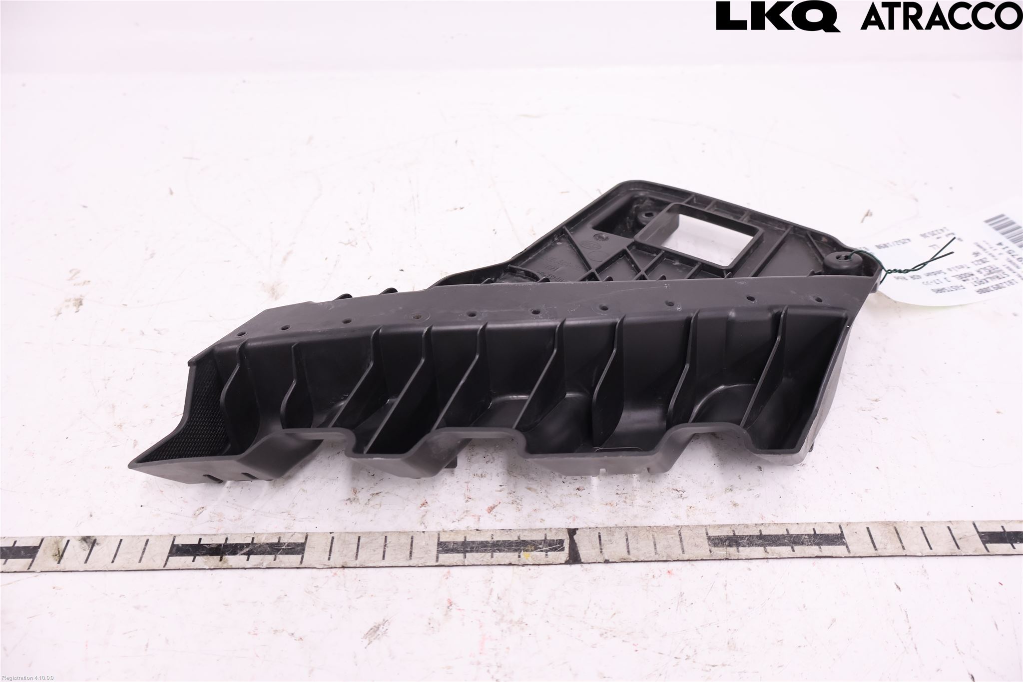 Tesla MODEL 3 17- Strålkast Fästsarg