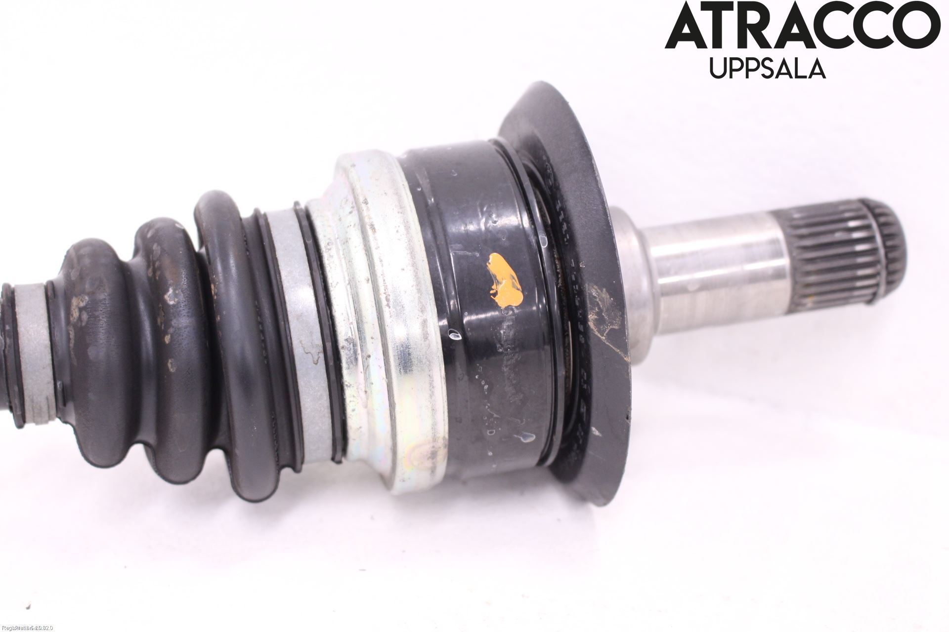 BMW 3 F30/F31/F80 12-19 Drivaxel Bak Höger