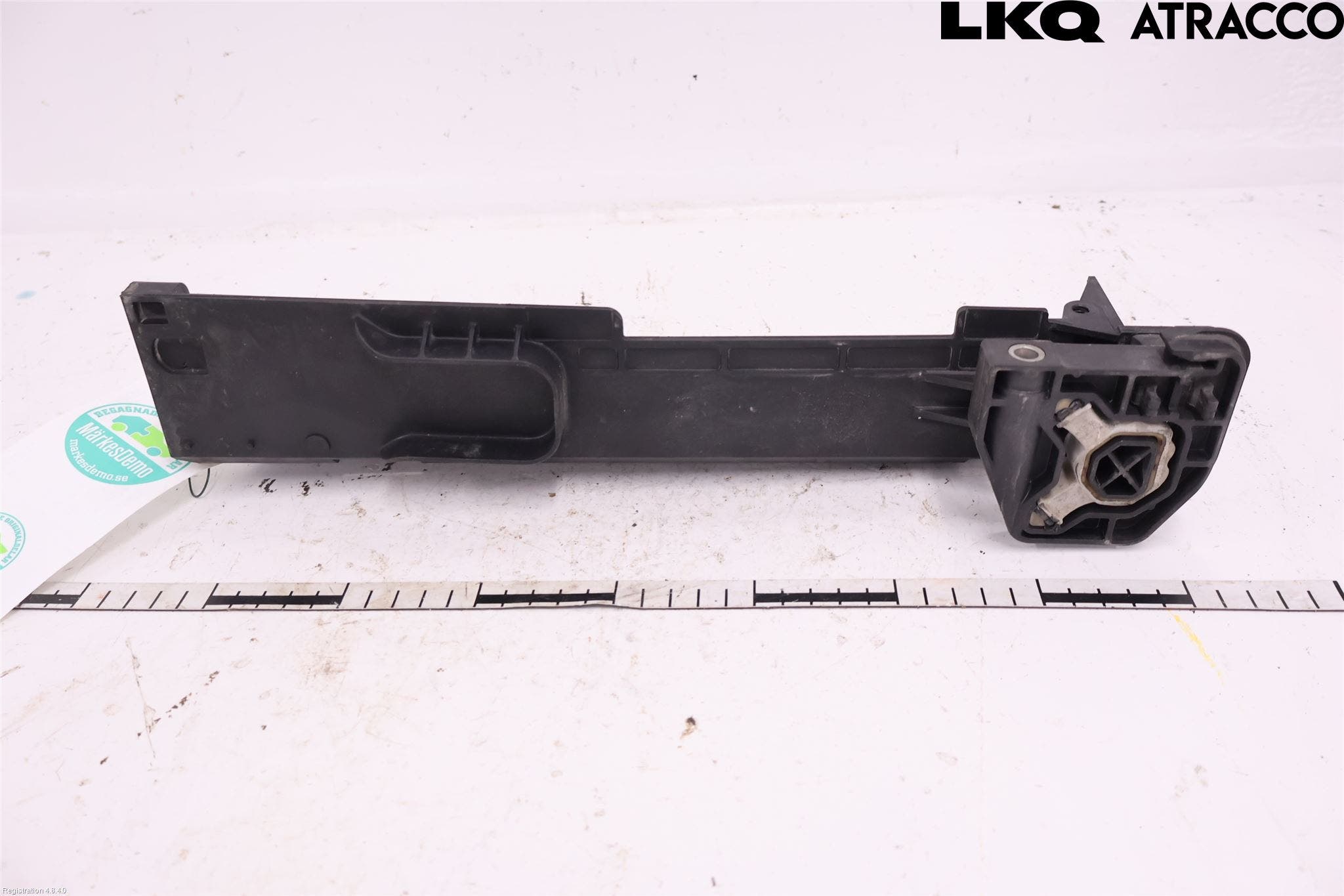 BMW i3 I01 13-22 Kylarfäste-Ram-Balk