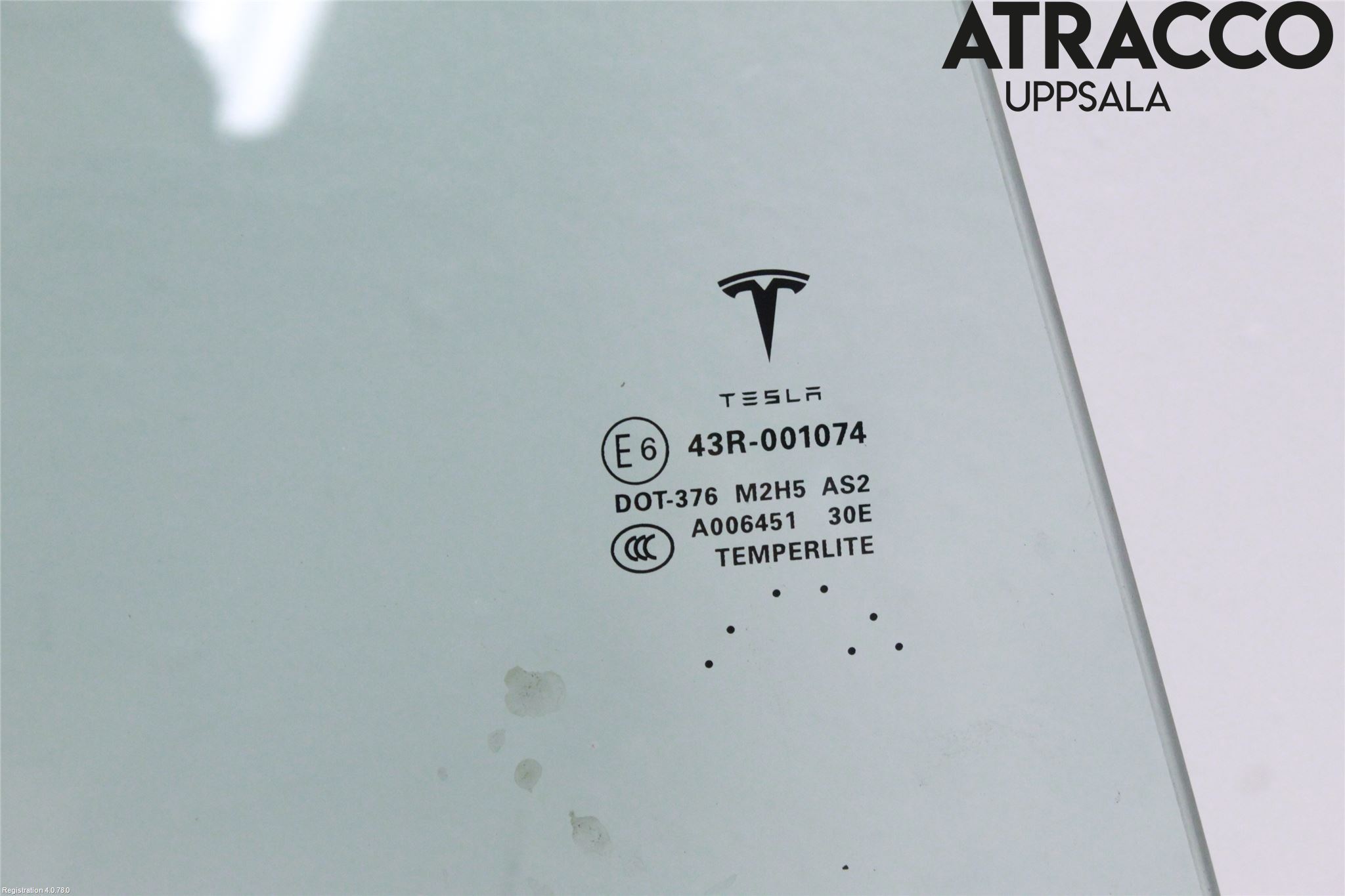 Tesla MODEL S 13- Dörruta Bak Höger