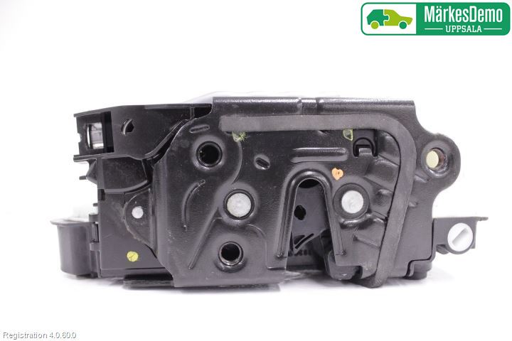 Volkswagen VW PASSAT 15-19 Låskista-Dörrlås