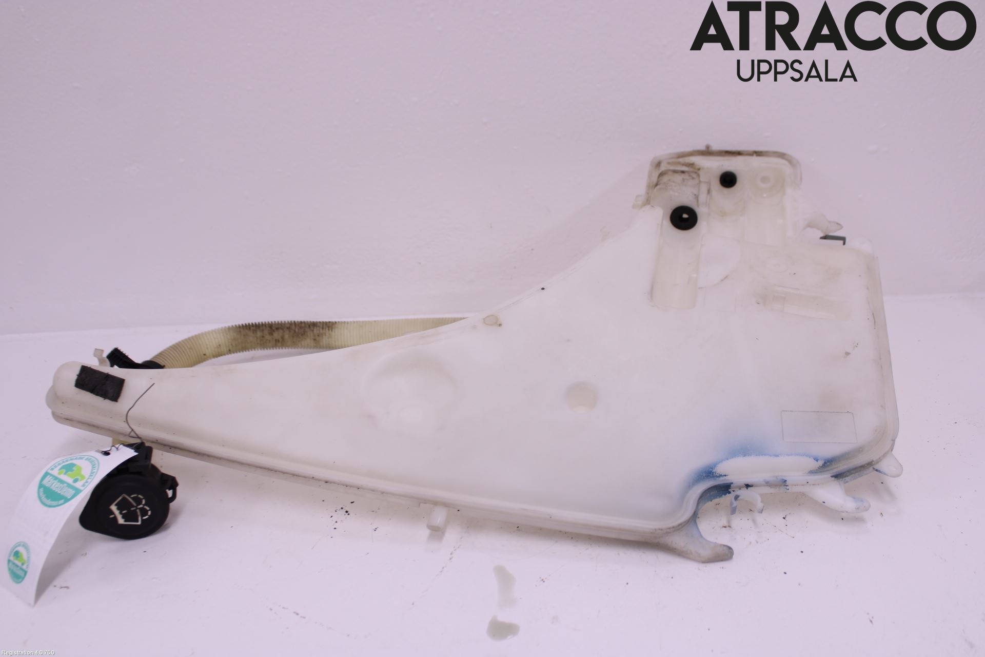 BMW 1 E87/81 5D/3D 03-11 Spolartank Vindruta-Strål