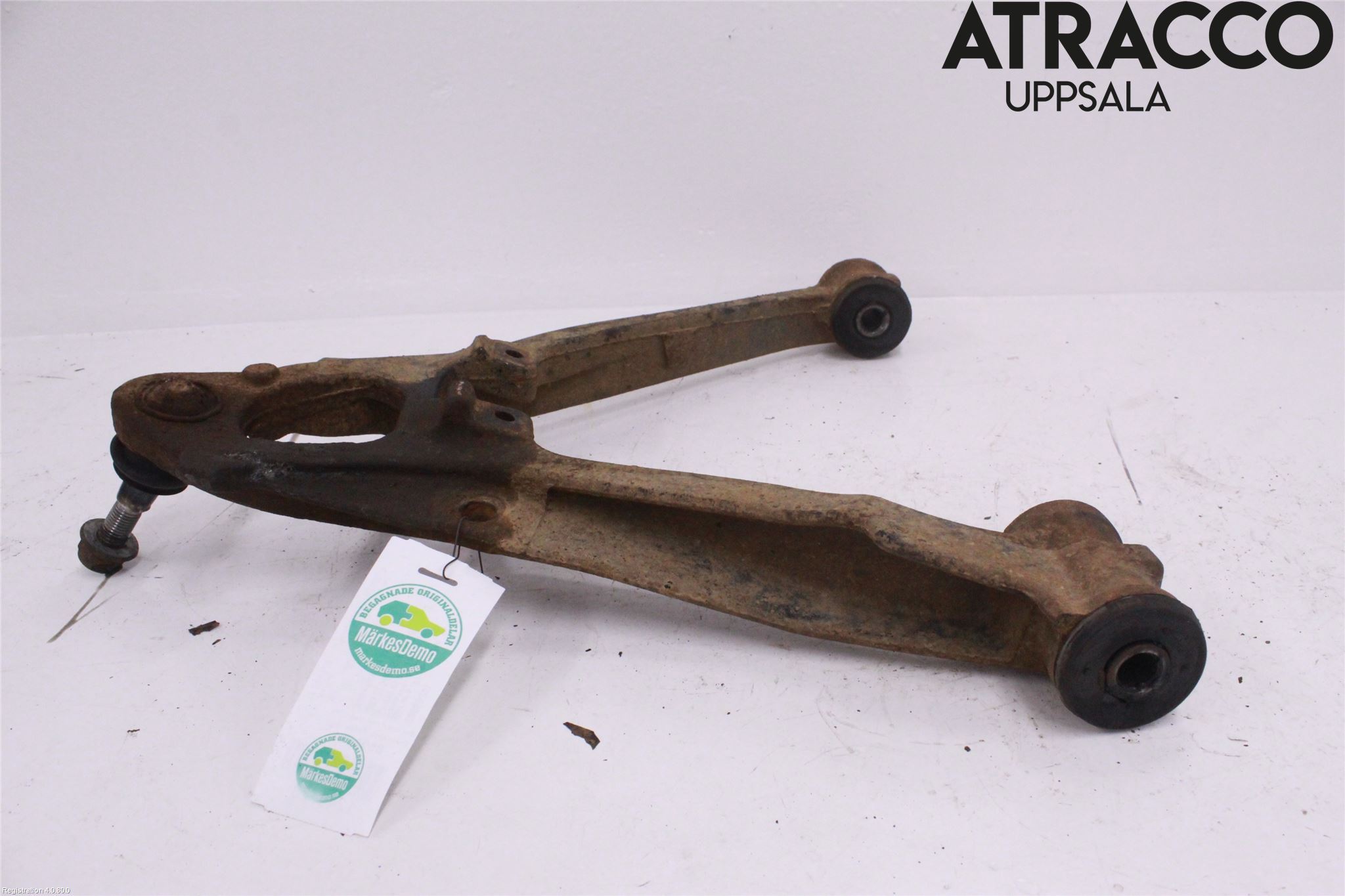 Chevrolet TAHOE Bärarm Fram Undre Vä