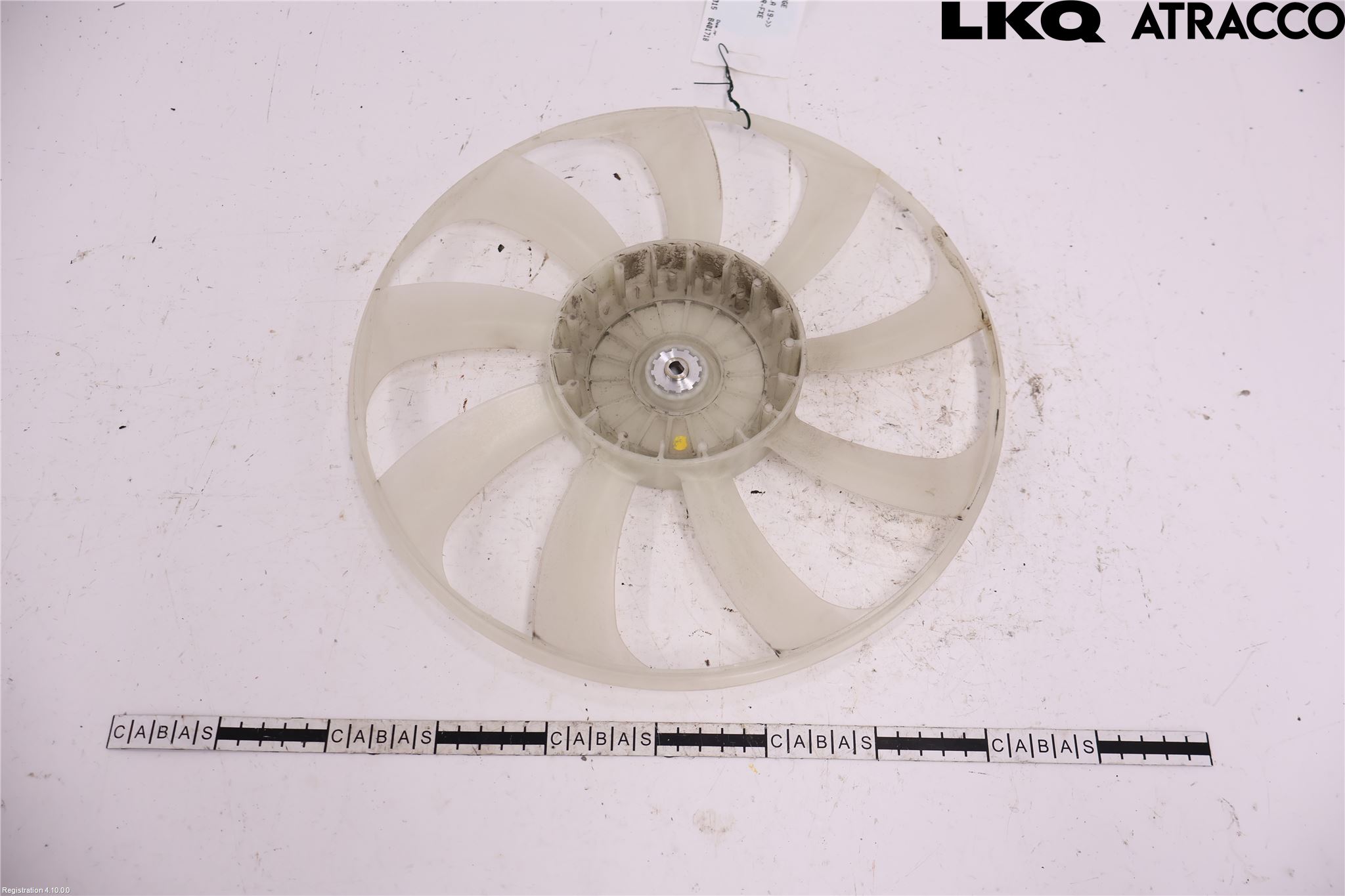 Toyota COROLLA 19- Kylfläkt-Vinge