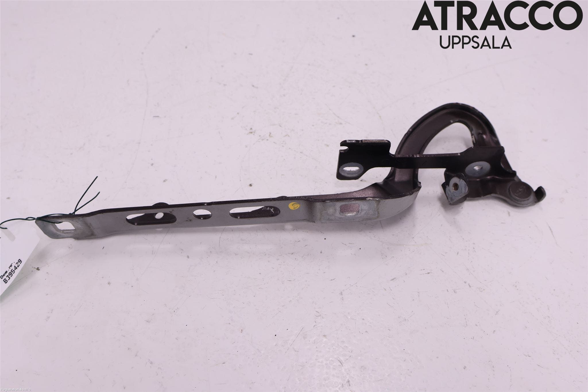 Peugeot 208 12-15 Huvgångjärn