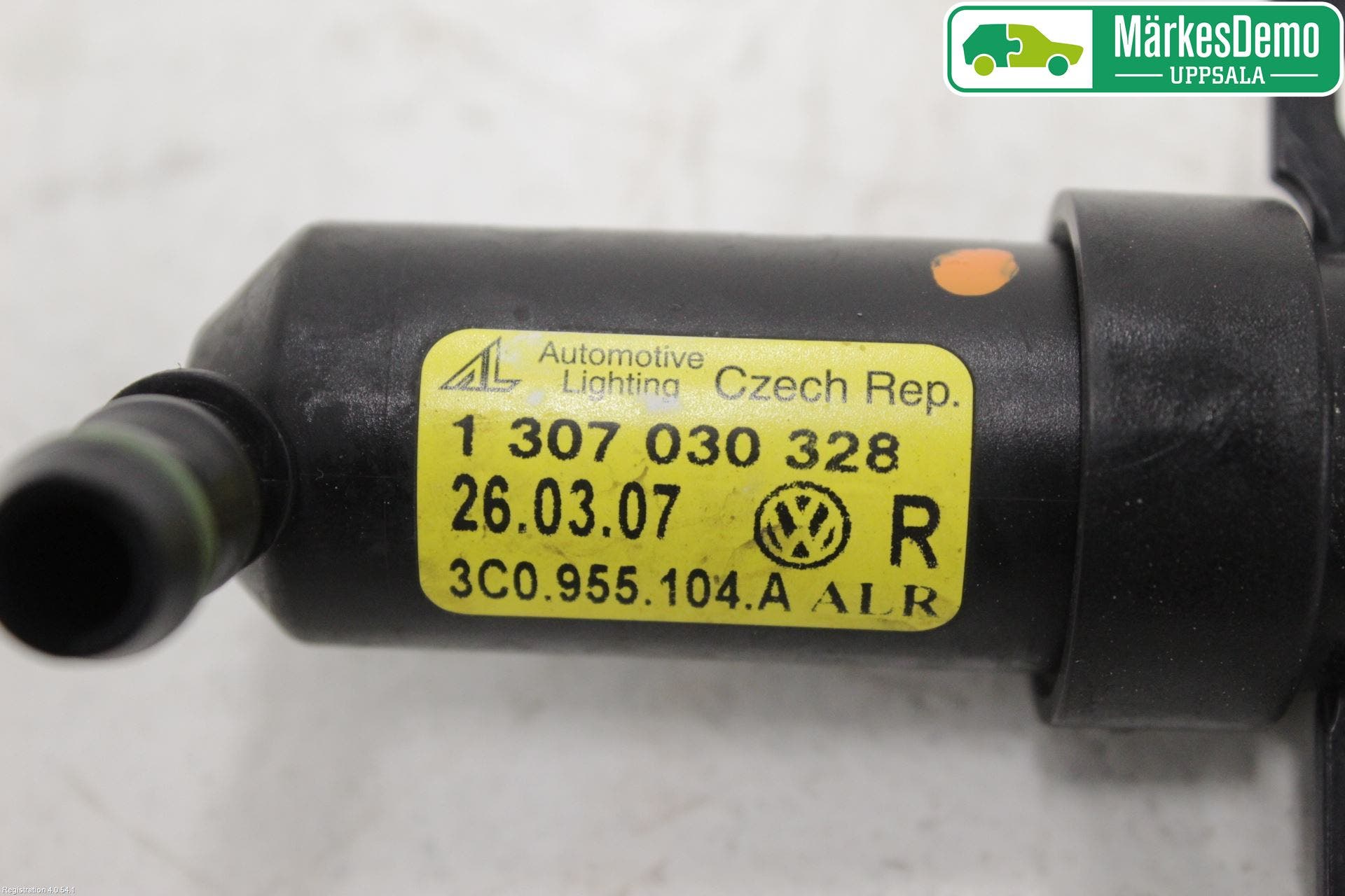 Volkswagen VW PASSAT 05-11 Spolarmunstycke Strålkastare