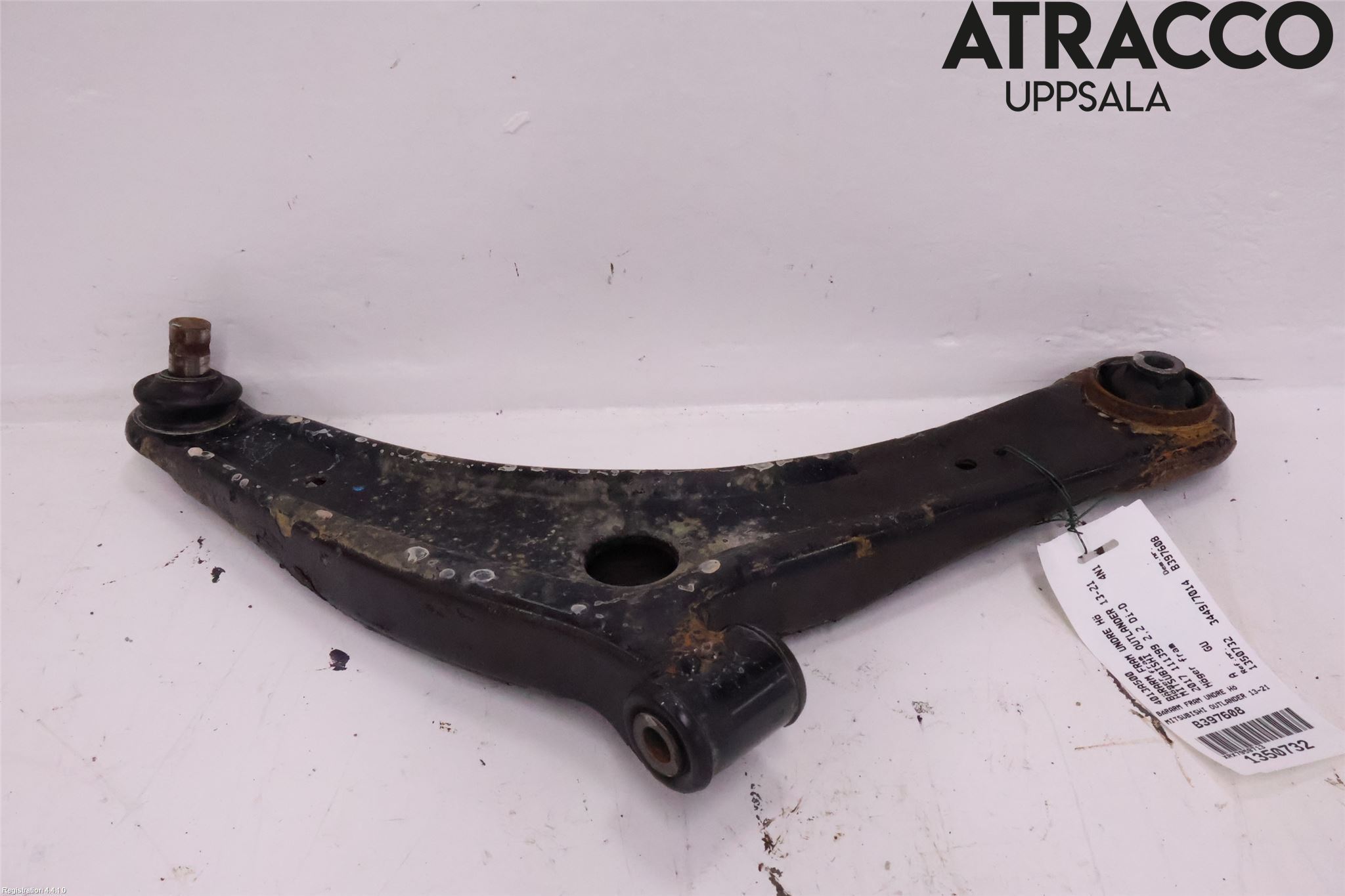 Mitsubishi OUTLANDER 13-21 Bärarm Fram Undre Hö