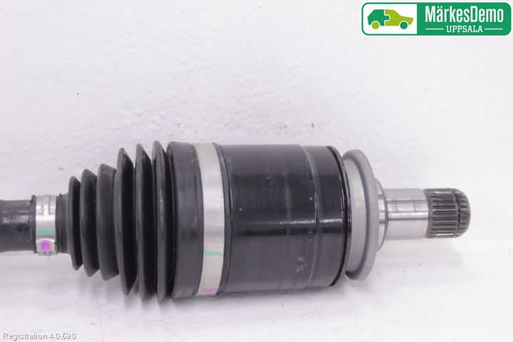 BMW i3 I01 13-22 Drivaxel Bak Vänster