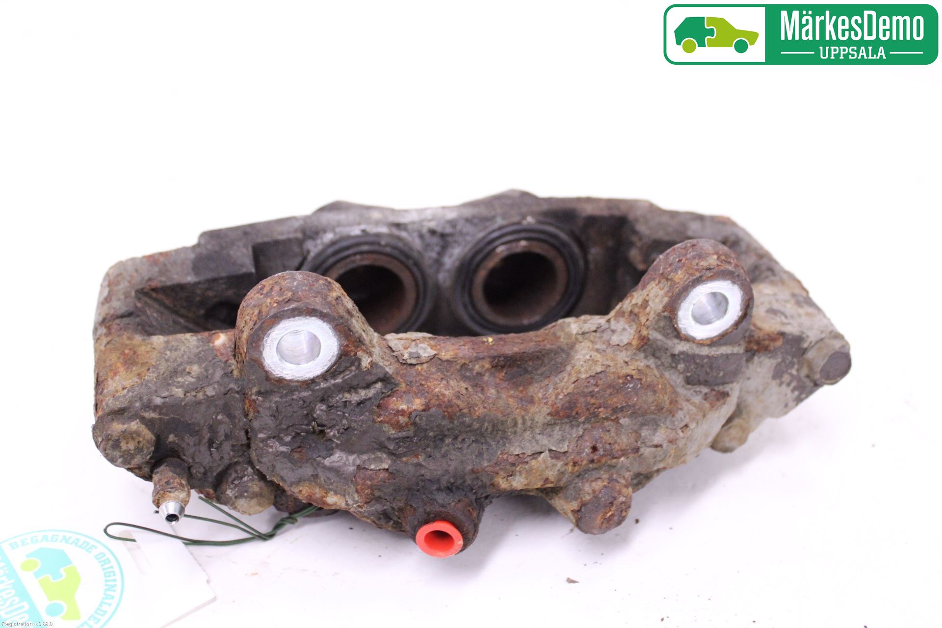 Toyota HILUX 05-16 Bromsok Fram Vänster