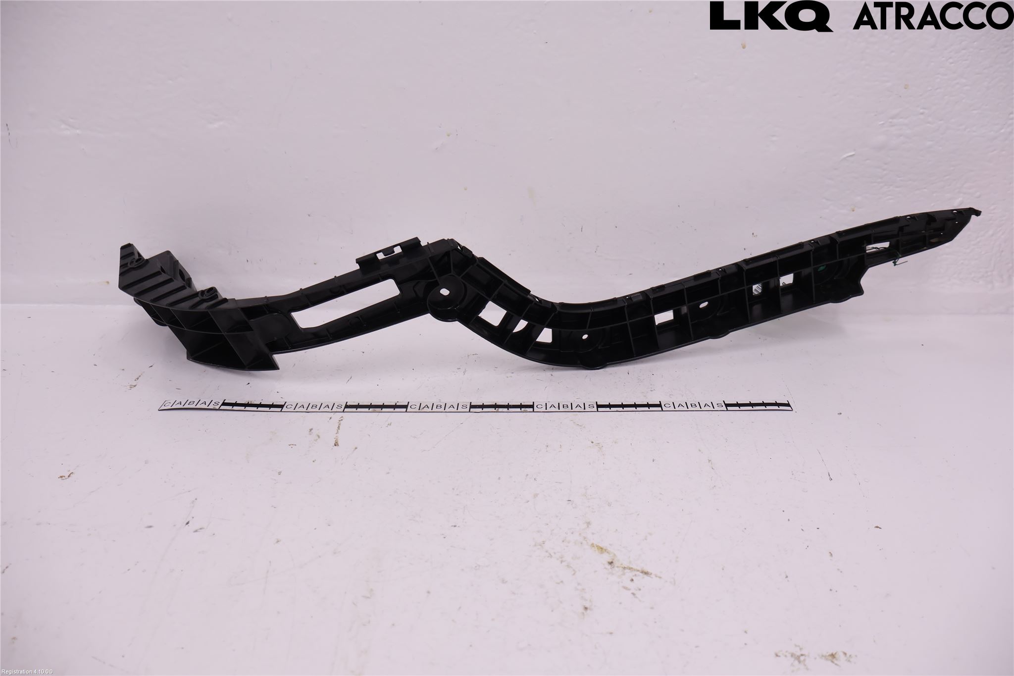 Volkswagen VW PASSAT 11-14 Stötfångarfäste Bak Hö