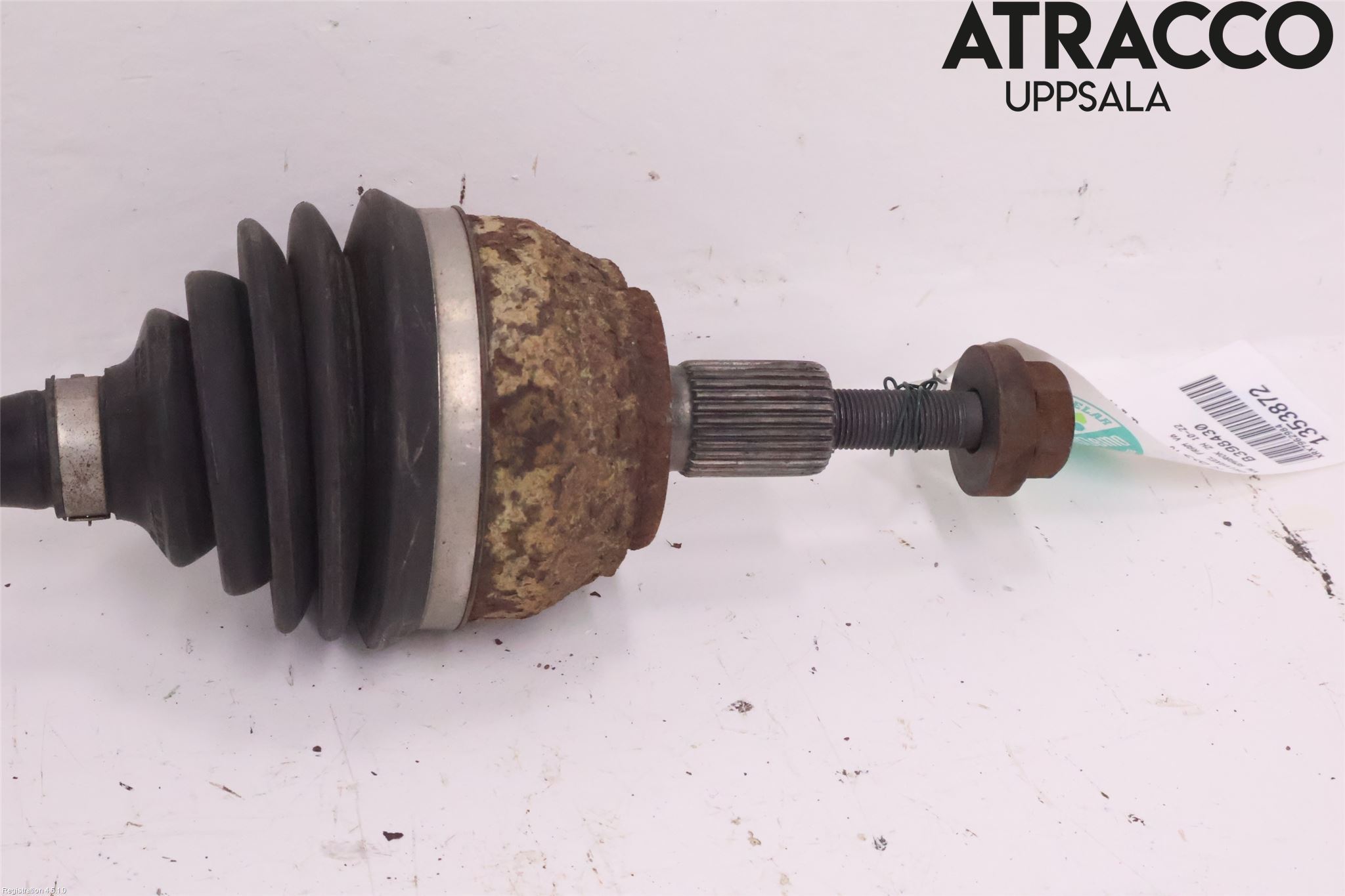 Volkswagen VW AMAROK 2H 10-22 Drivaxel Fram Vänster