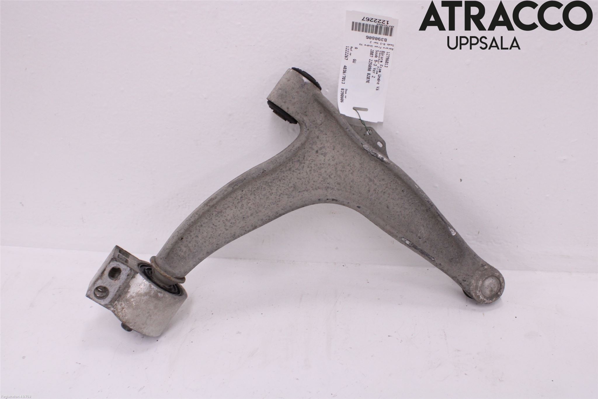 Saab 9-3 VER 2 Bärarm Fram Undre Vä