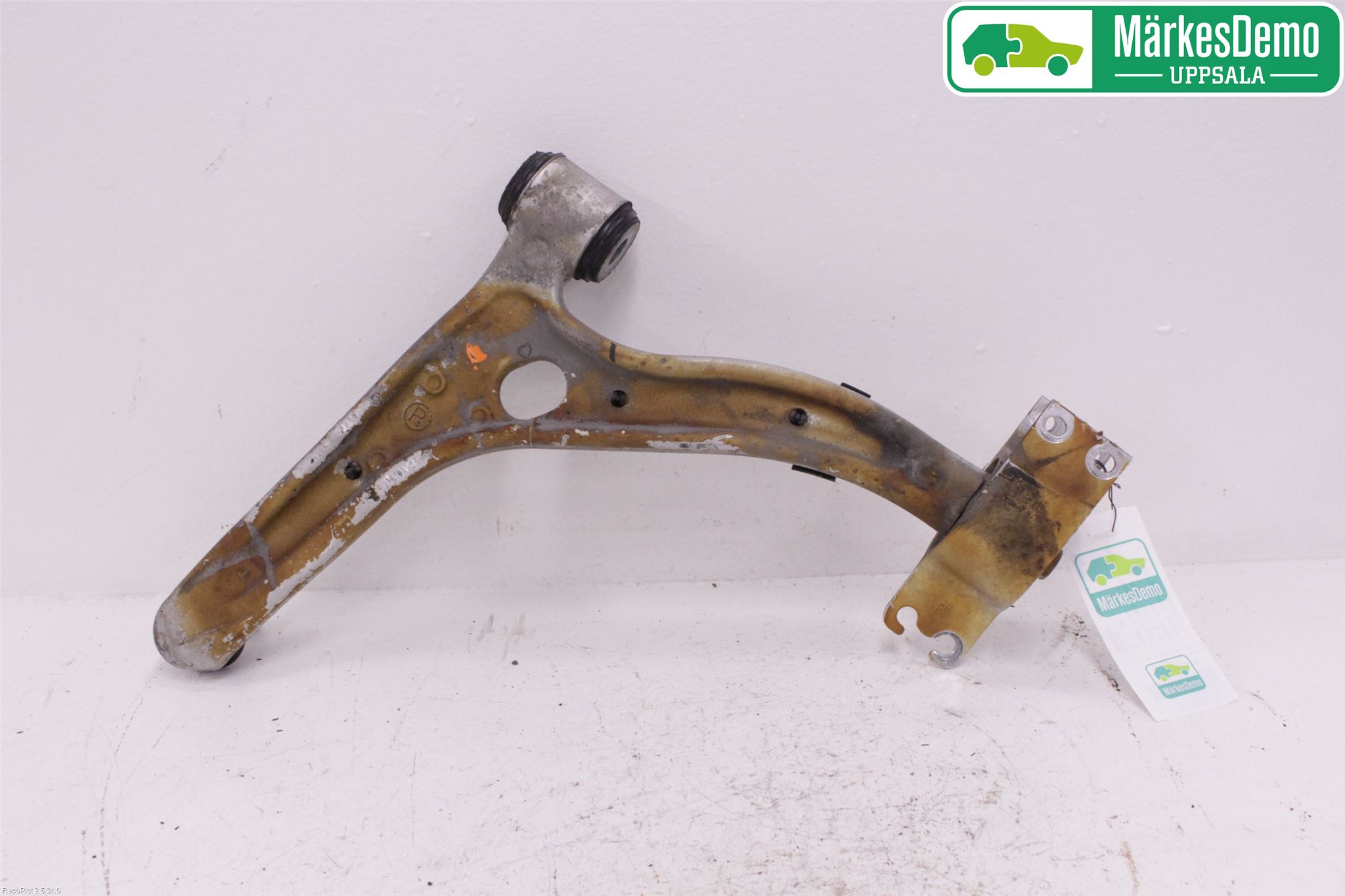 Mercedes-Benz MB B-KLASS (W246/W242) 12-19 Bärarm Fram Undre Hö