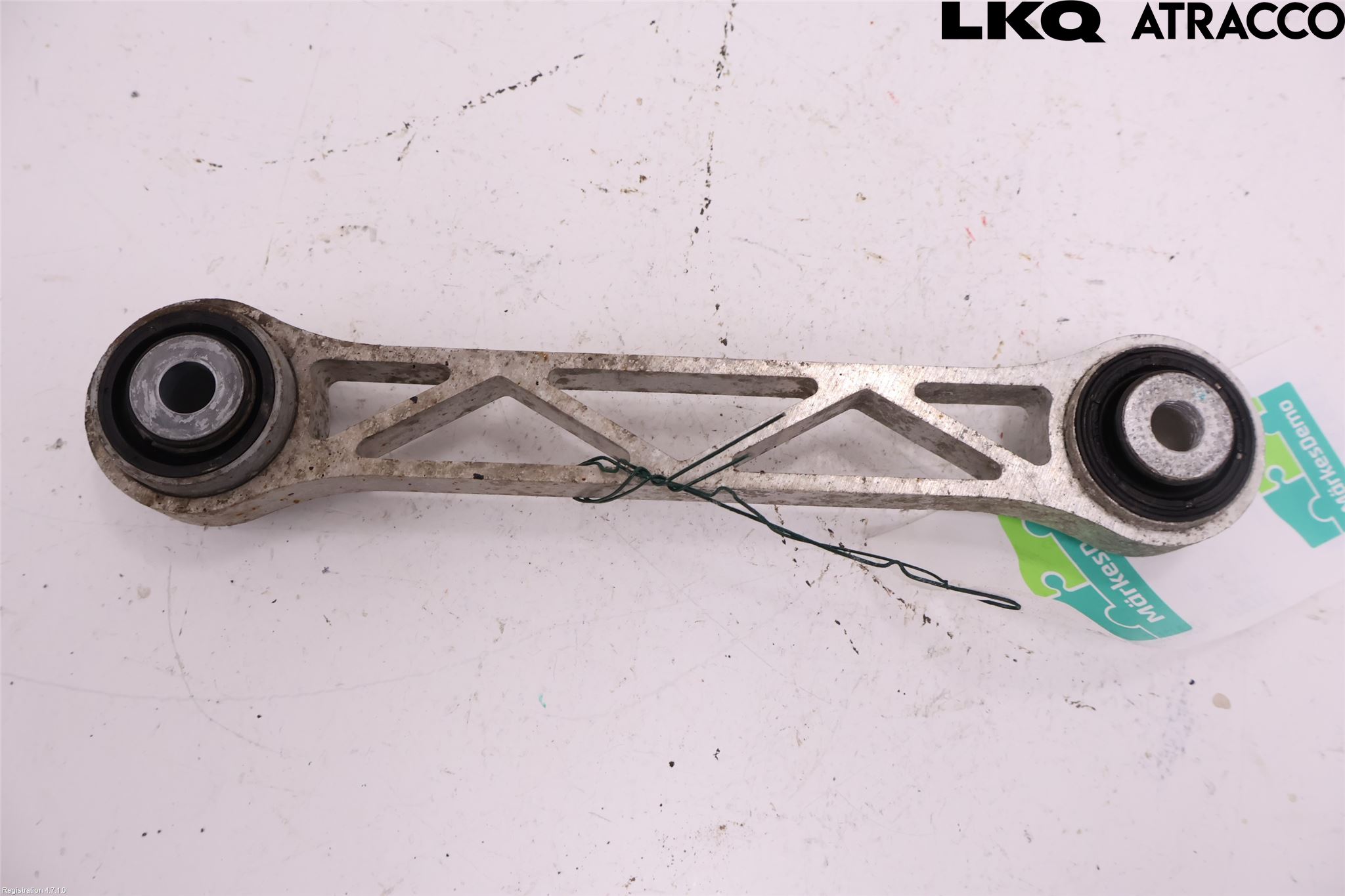 Tesla MODEL S 13- Bärarm Bak Höger