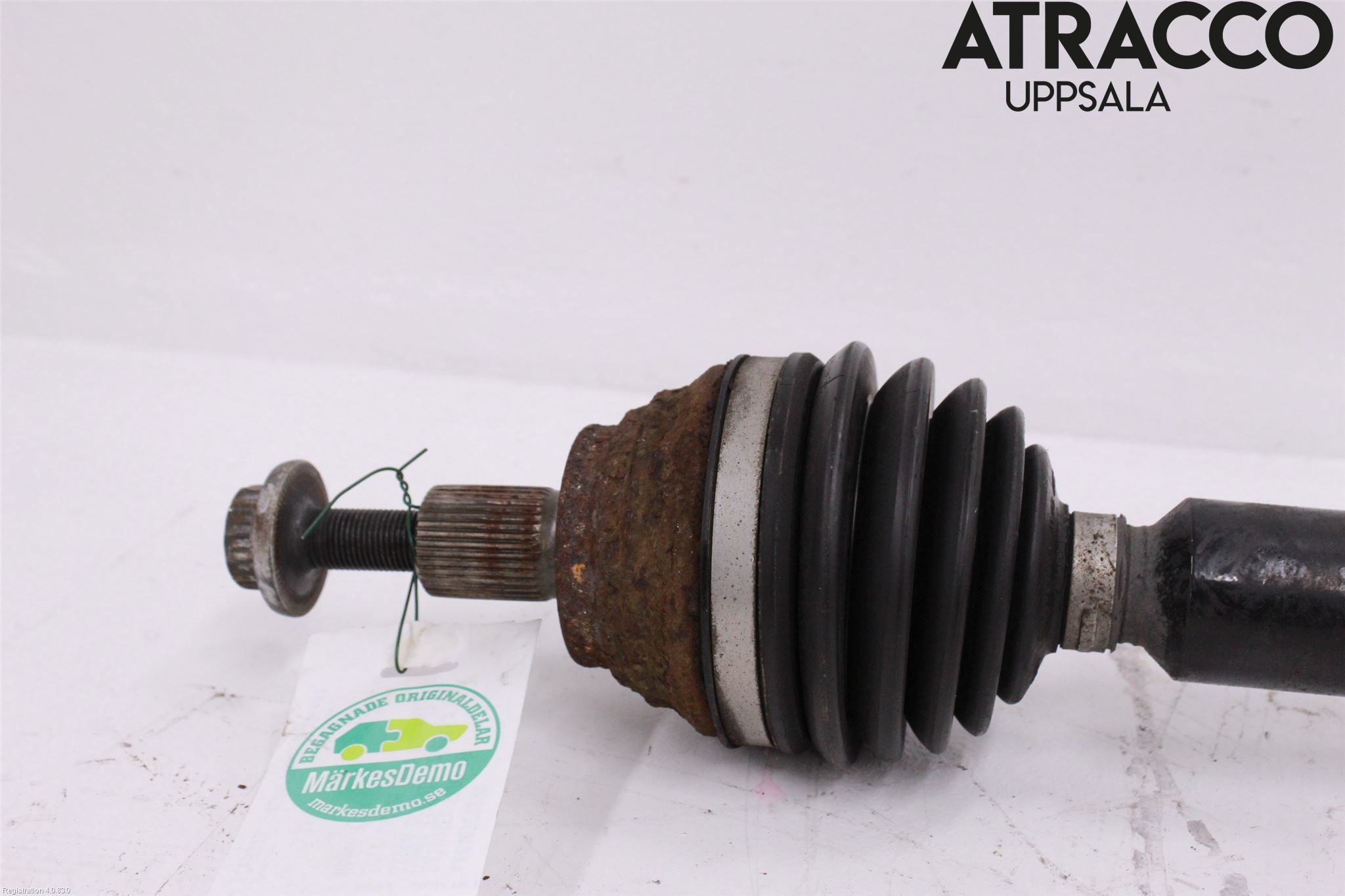 Skoda OCTAVIA (1Z) 05-13 Drivaxel Fram Höger