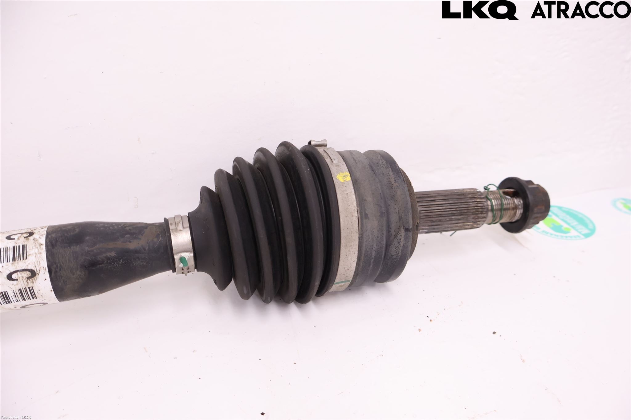 Toyota C-HR 16-23 Drivaxel Fram Höger