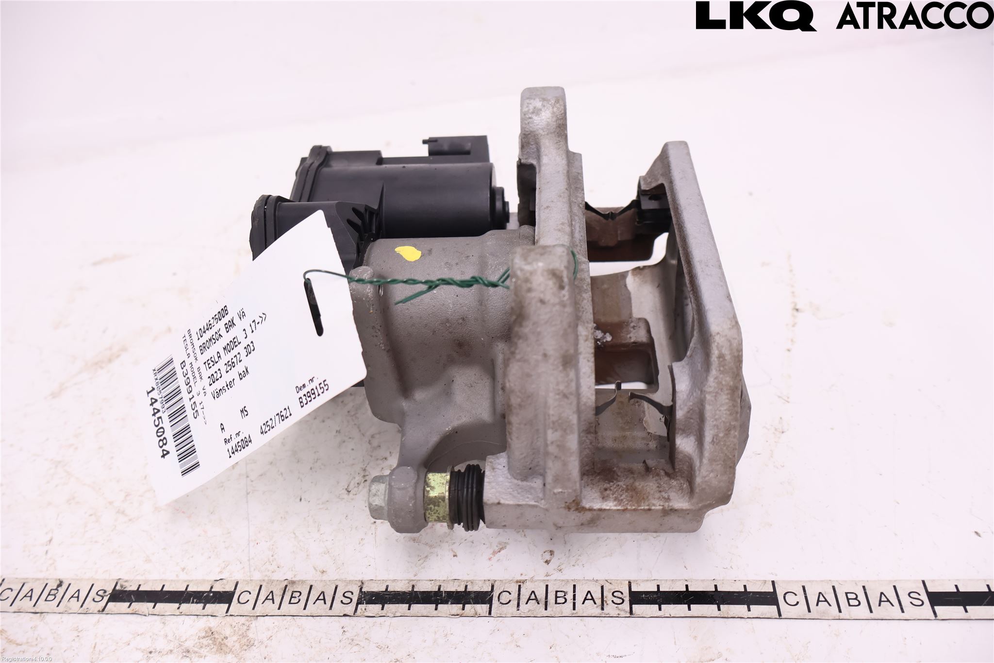 Tesla MODEL 3 17- Bromsok Bak Vänster