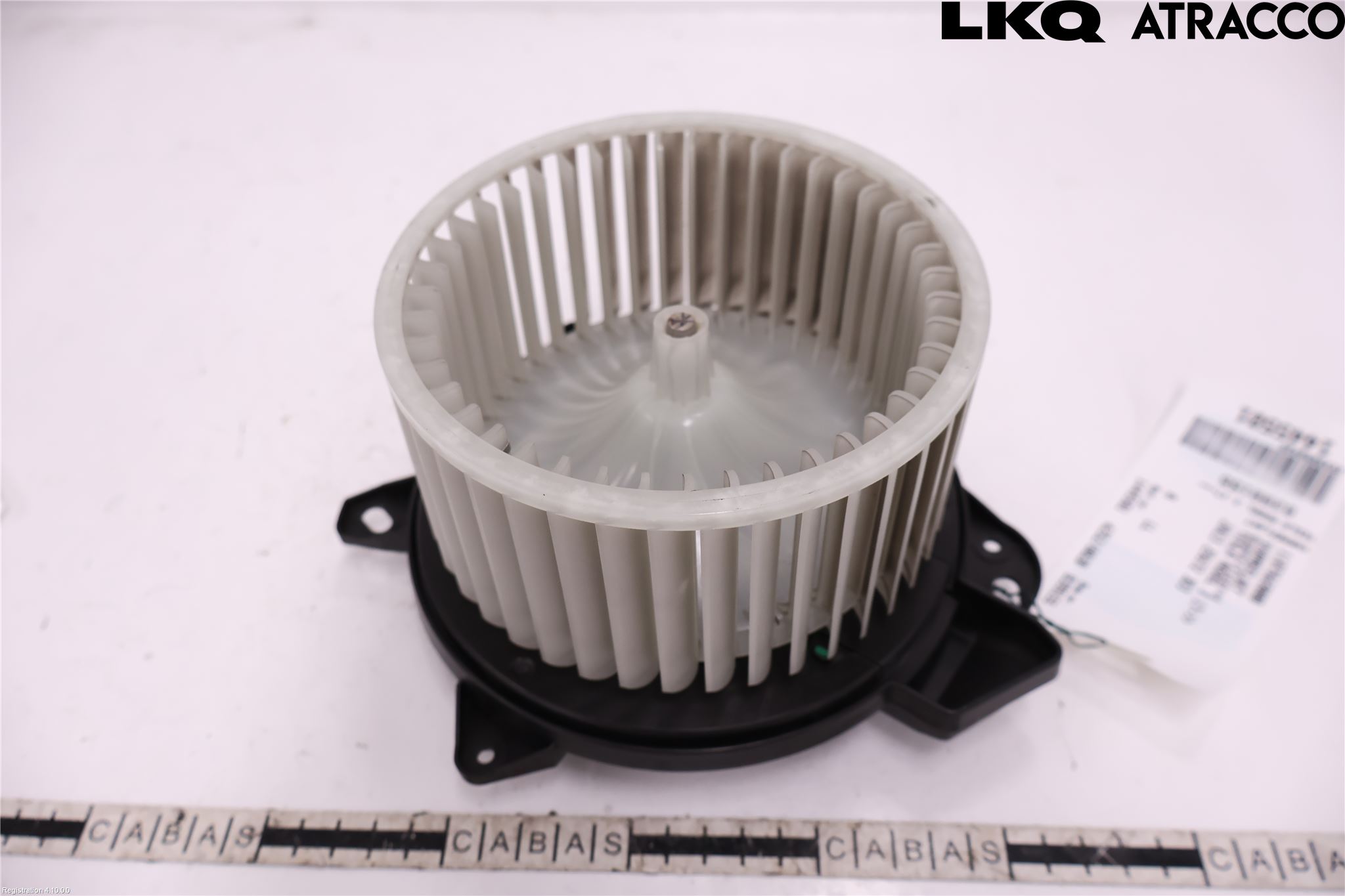 Tesla MODEL 3 17- Värmefläkt