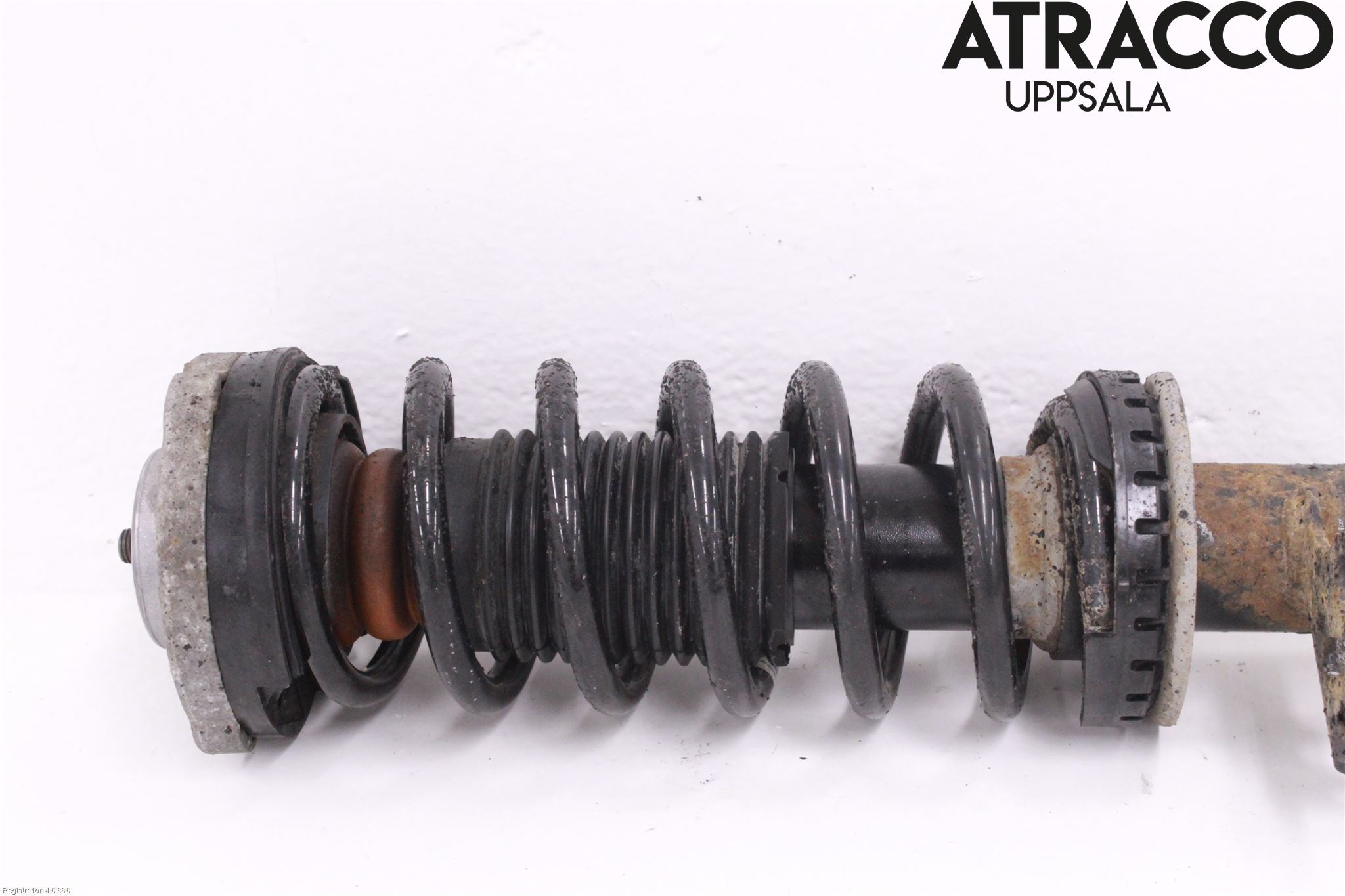BMW 5 F10/F11/F18 09-17 Fjäderben Fram Vänster