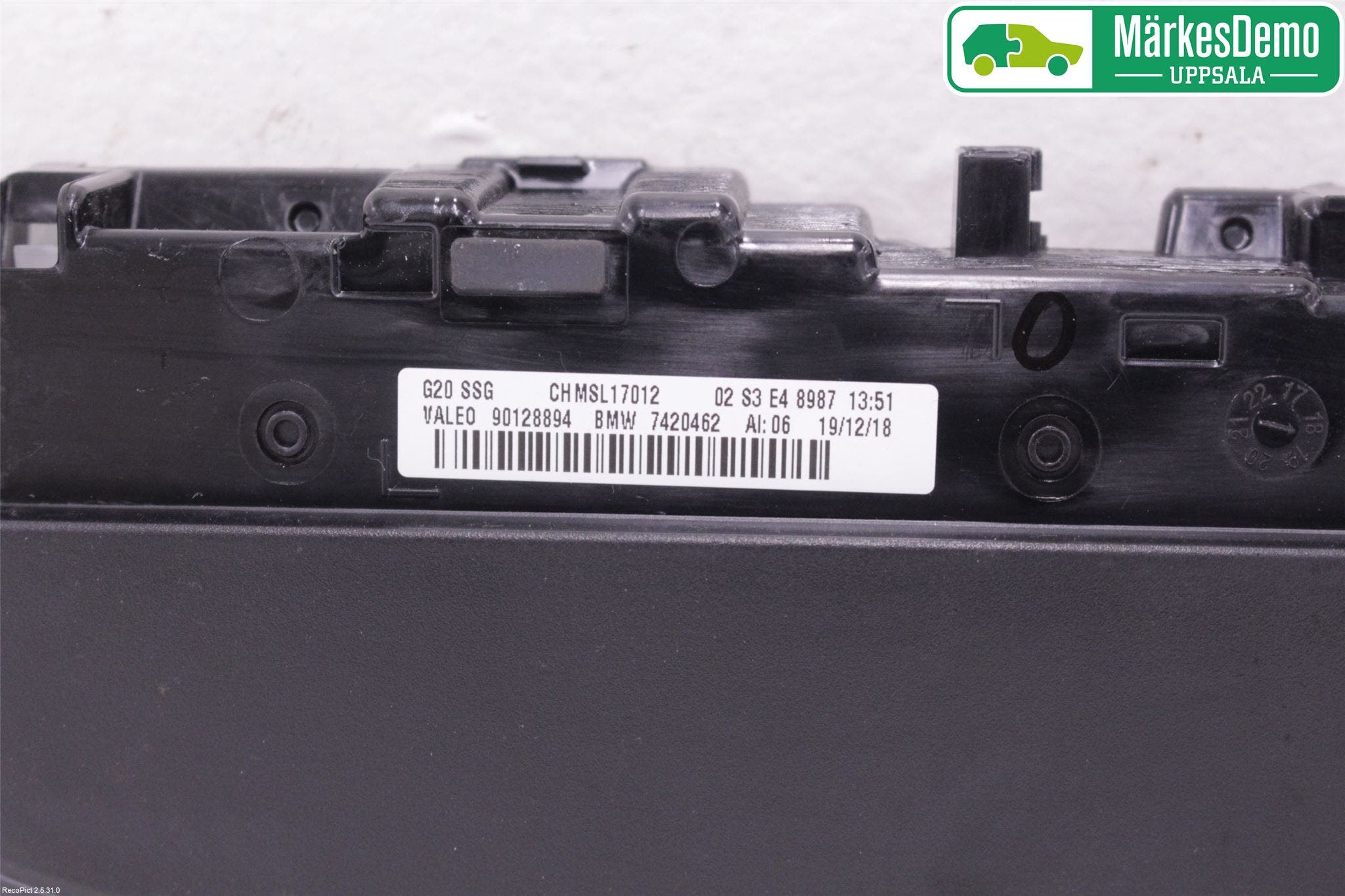 BMW 3 G20/G21/G80/G81 19- Bromsljus Bakruta