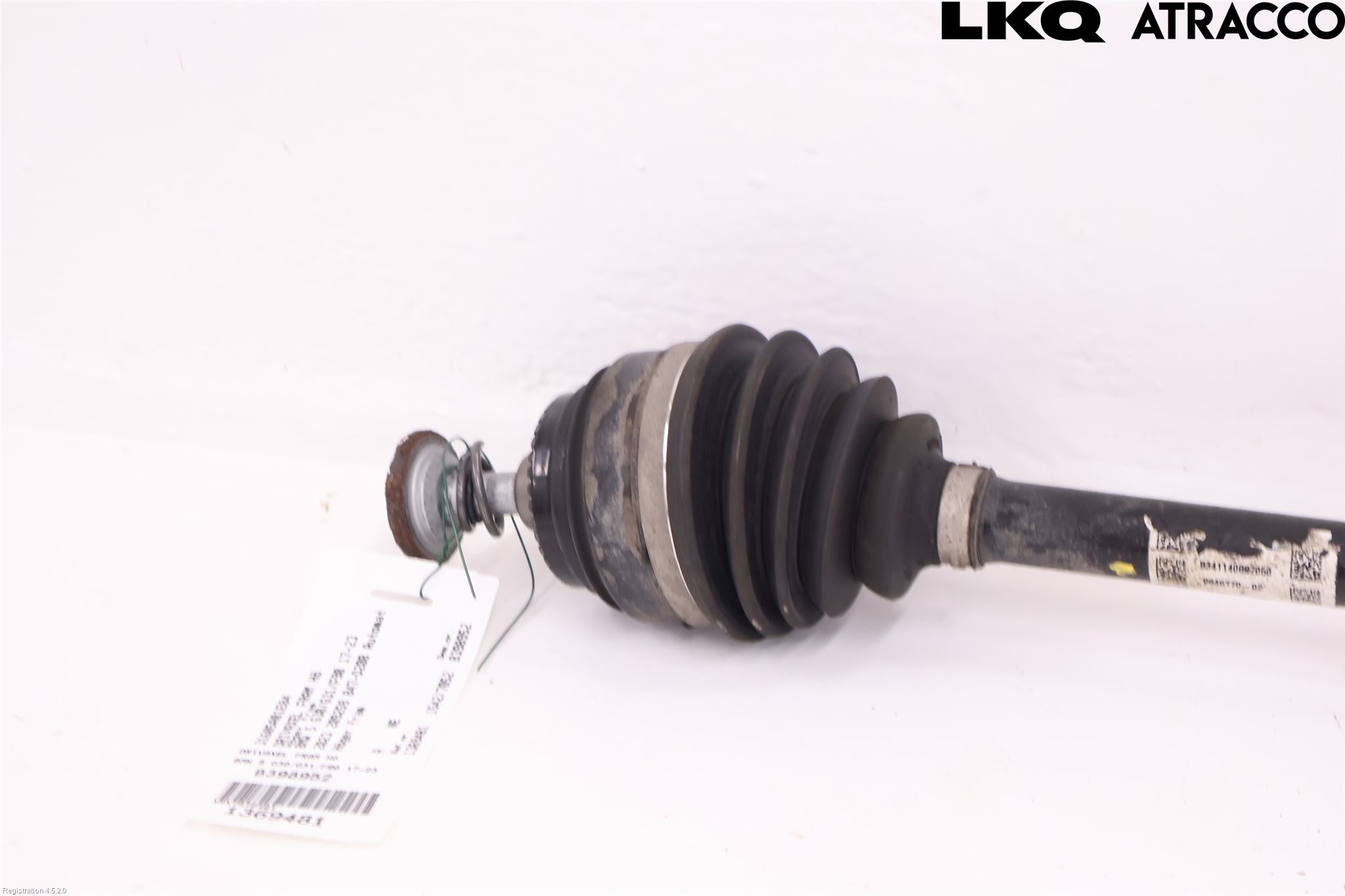 BMW 5 G30/G31/F90 17-23 Drivaxel Fram Höger