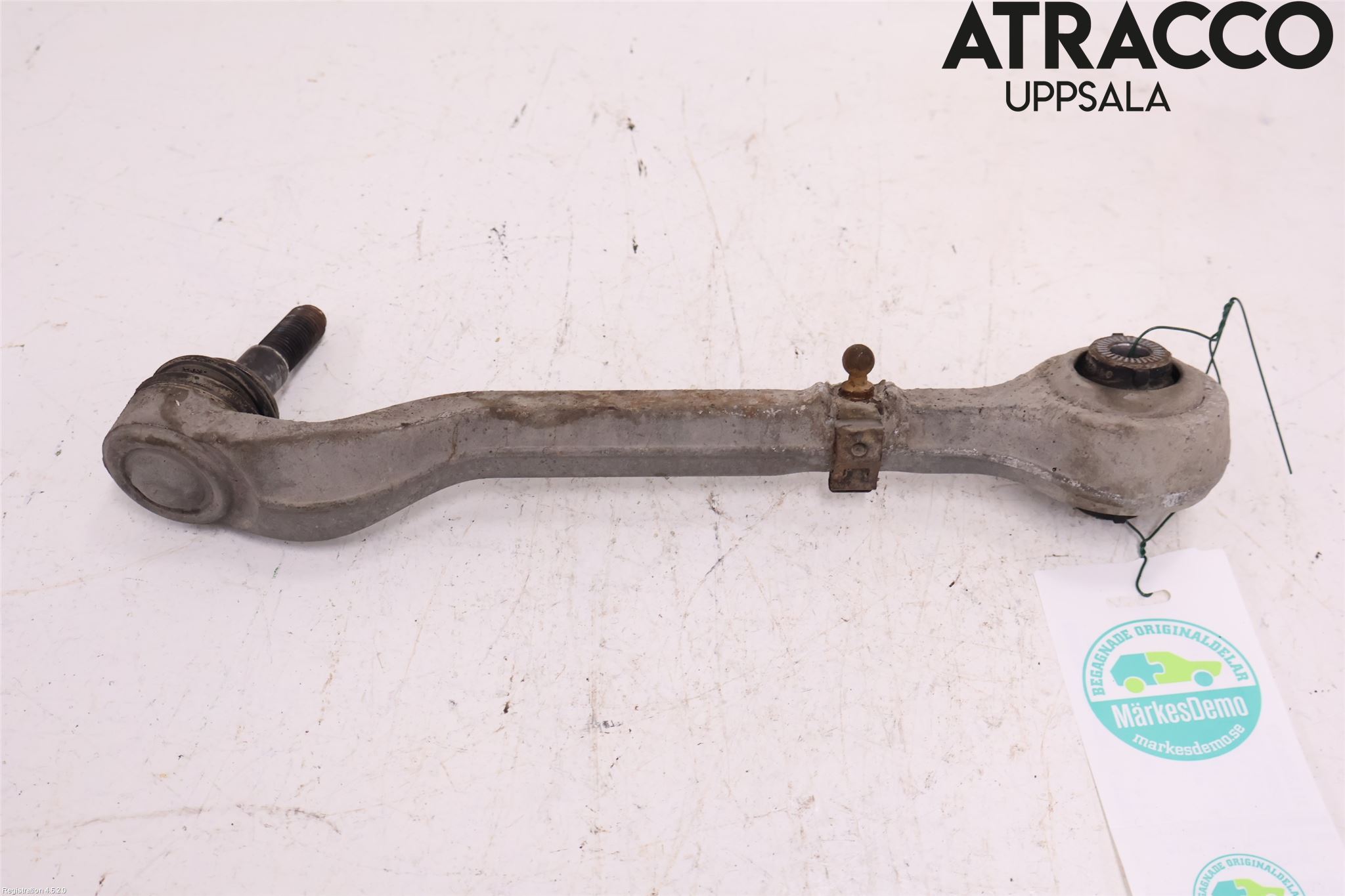 BMW 3 F30/F31/F80 12-19 Bärarm Fram Undre Vä