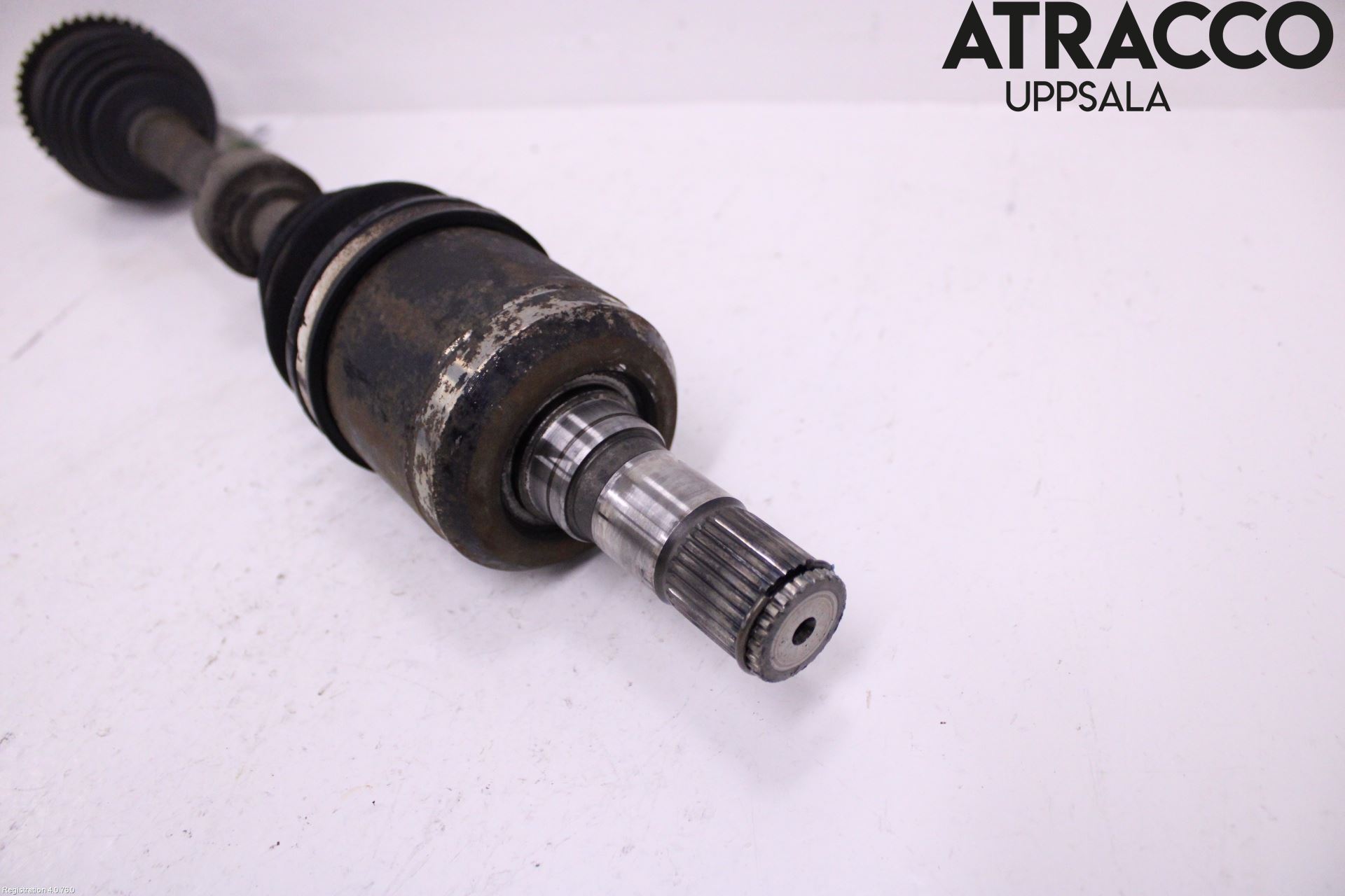 Mazda 6 02-08 Drivaxel Fram Vänster