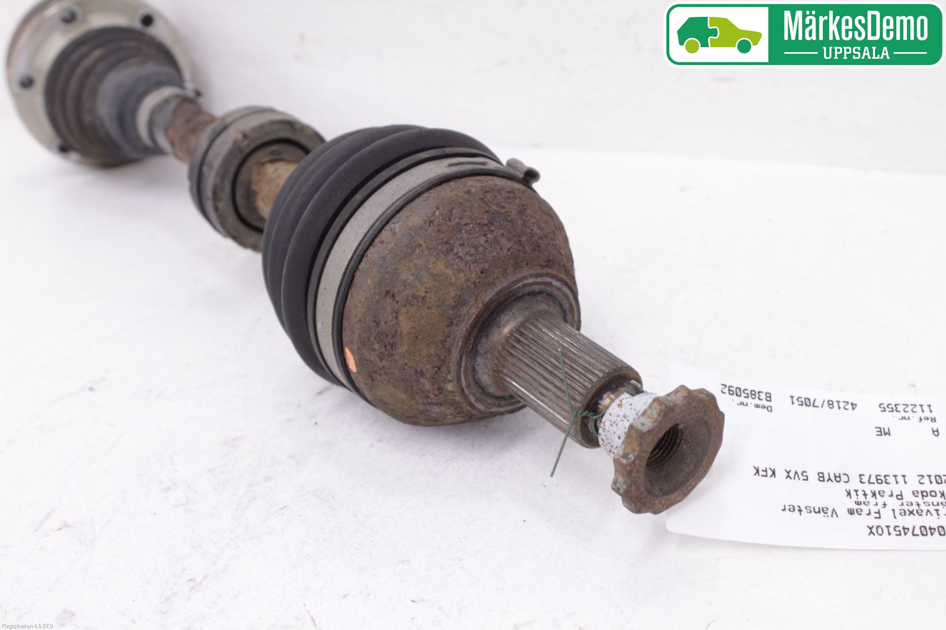 Skoda PRAKTIK Drivaxel Fram Vänster