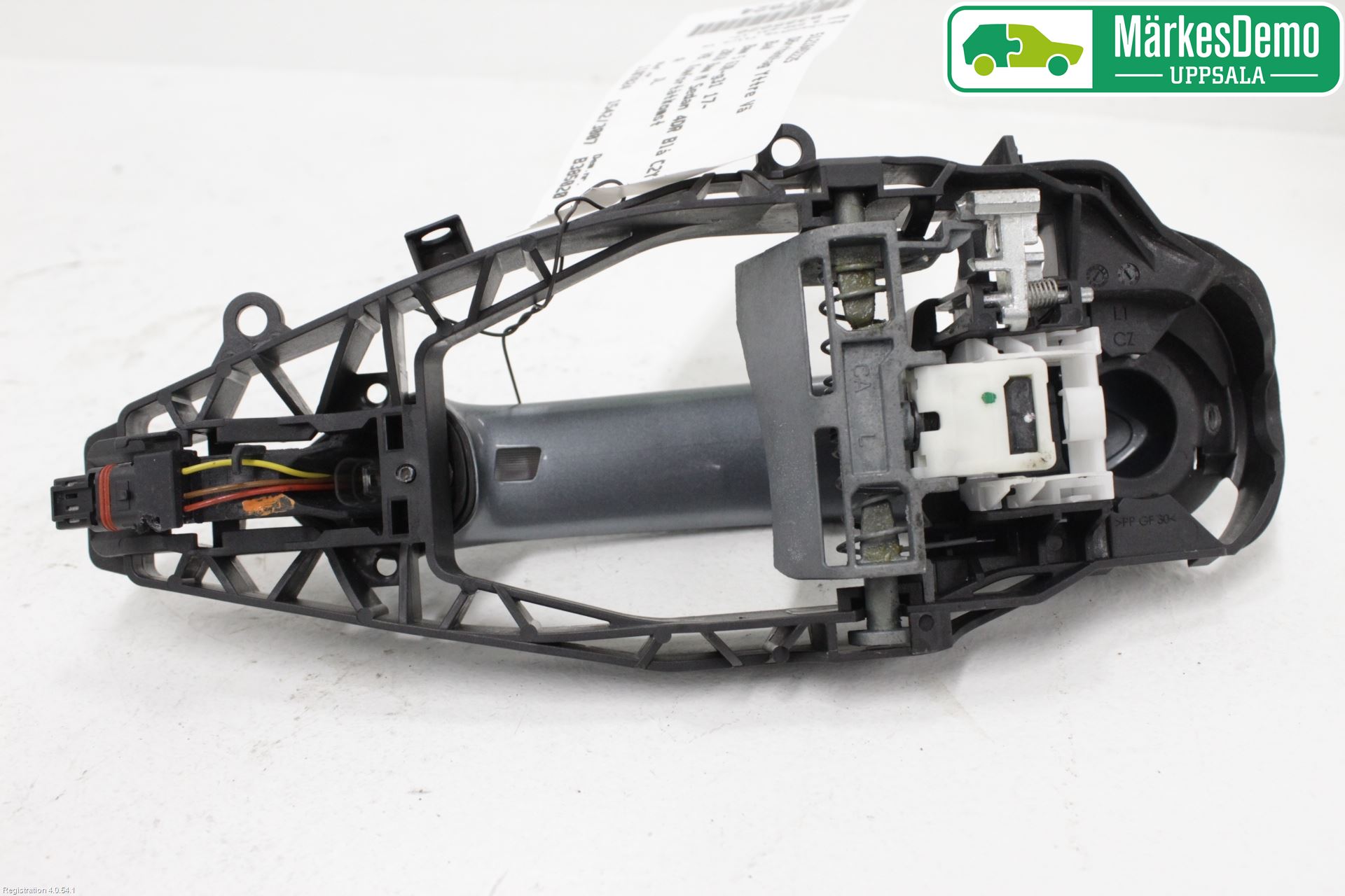 BMW 5 G30/G31/F90 17-23 Dörrhandtag Yttre Vä