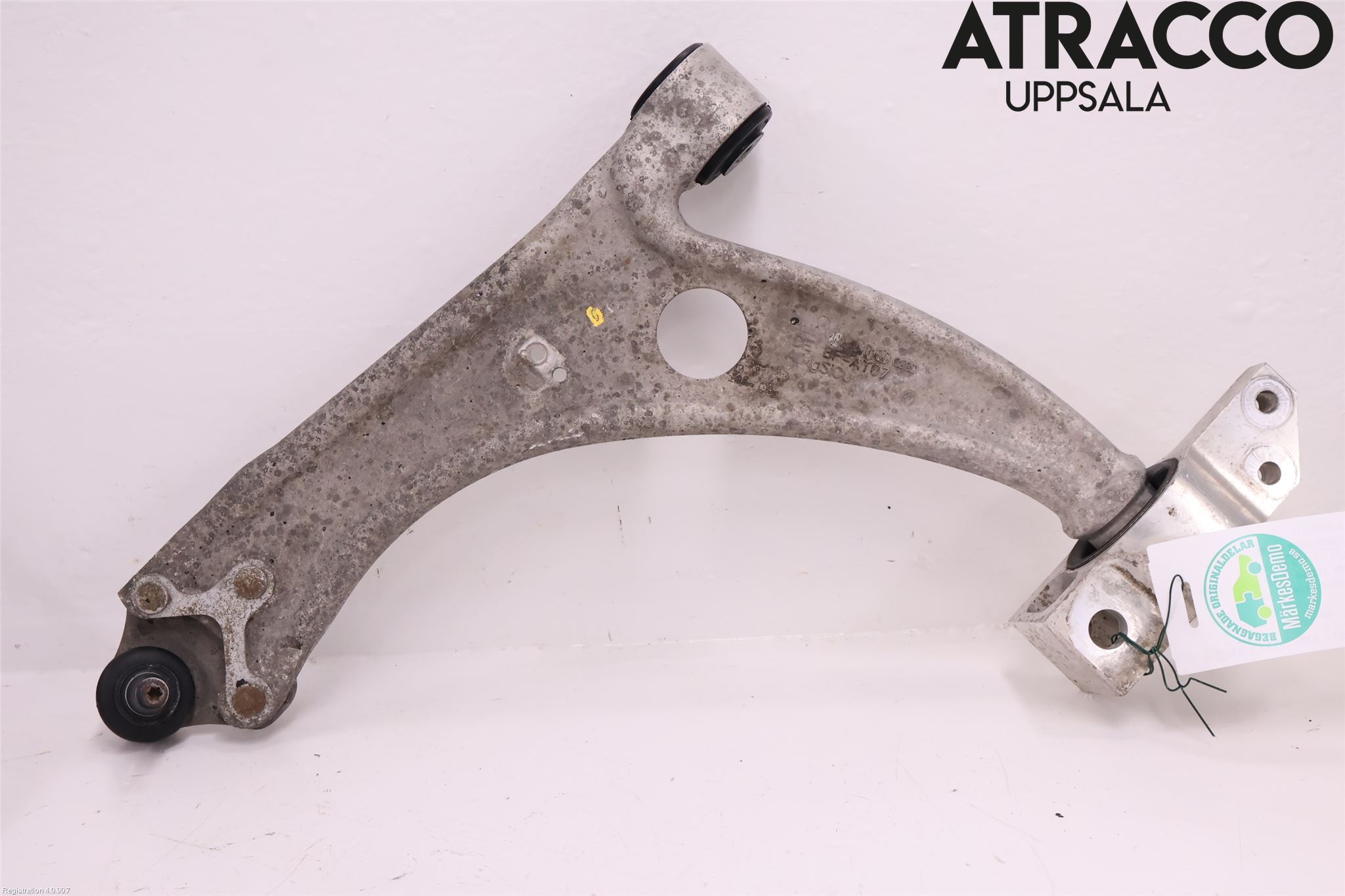 Audi TT/TTS 07-14 Bärarm Fram Undre Vä