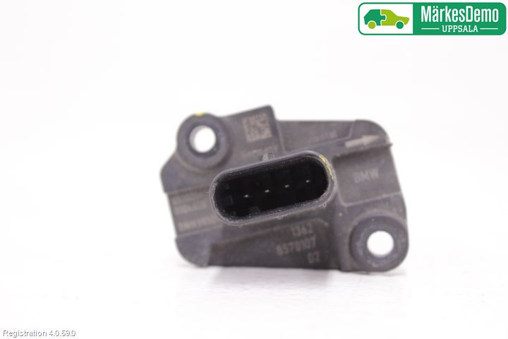 BMW 3 F30/F31/F80 12-19 Injluftmassamätare