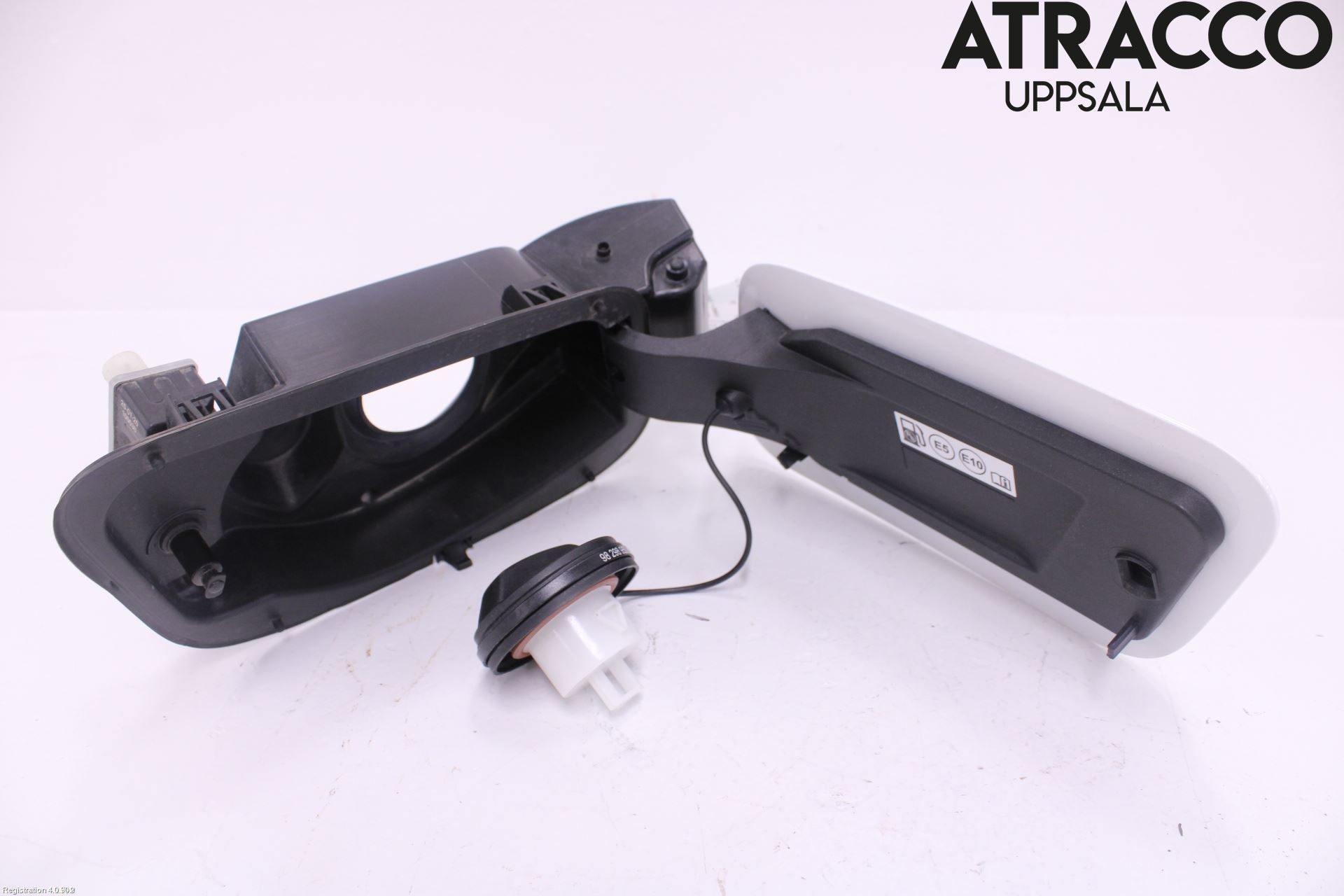 Opel GRANDLAND X 18- Tanklucka