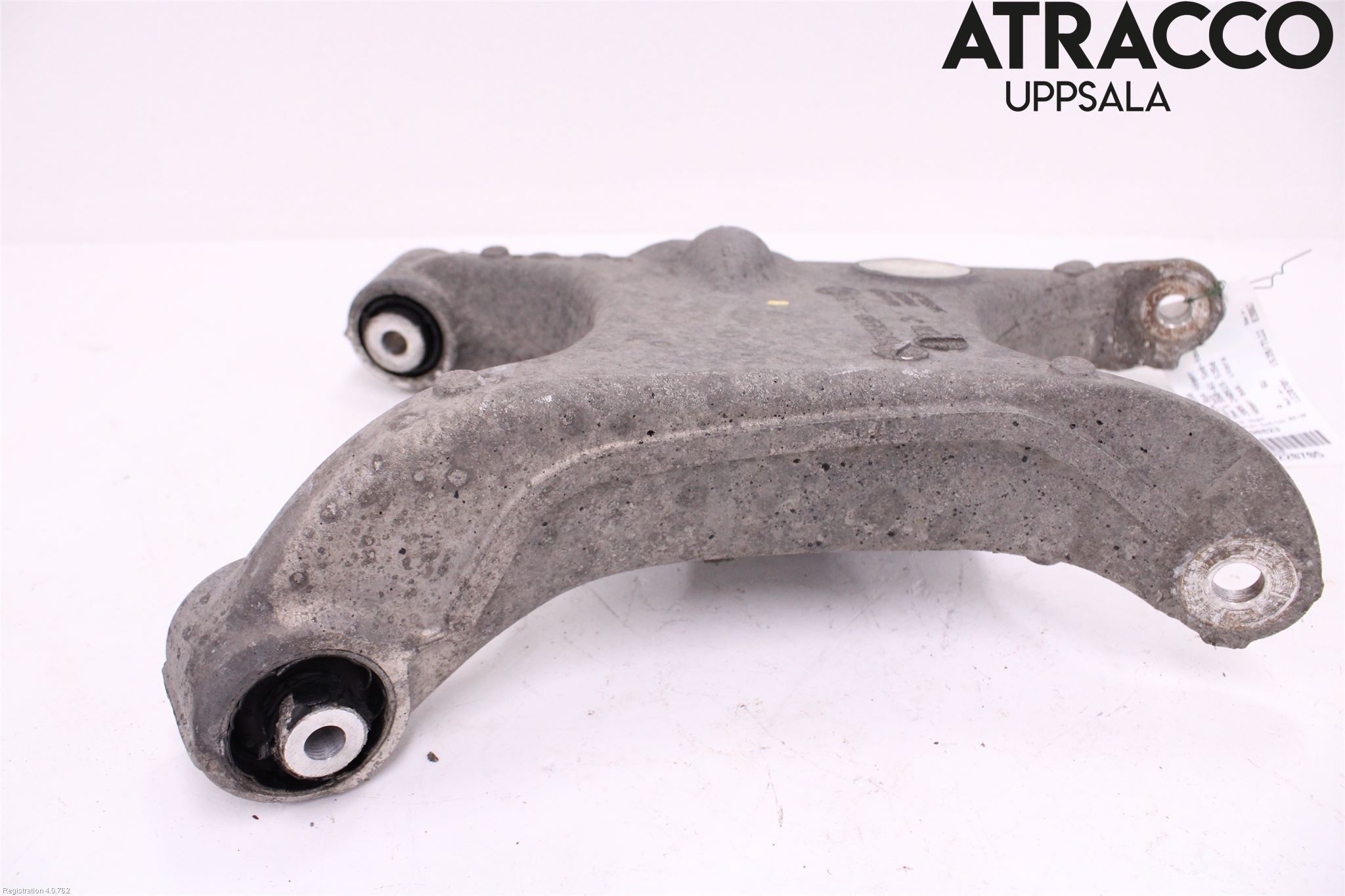 BMW 5 E60/61 Sed/Tou 02-10 Bärarm Bak Höger