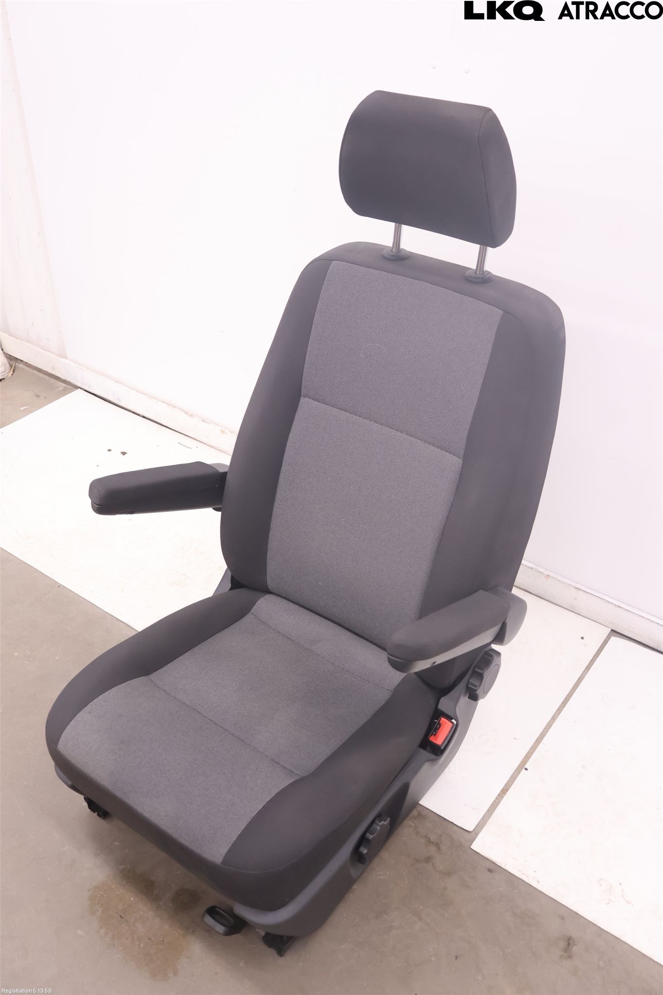 Volkswagen VW TRANSP/CARAVELLE (T6) 16-22 Inredning Stol Fram Hö