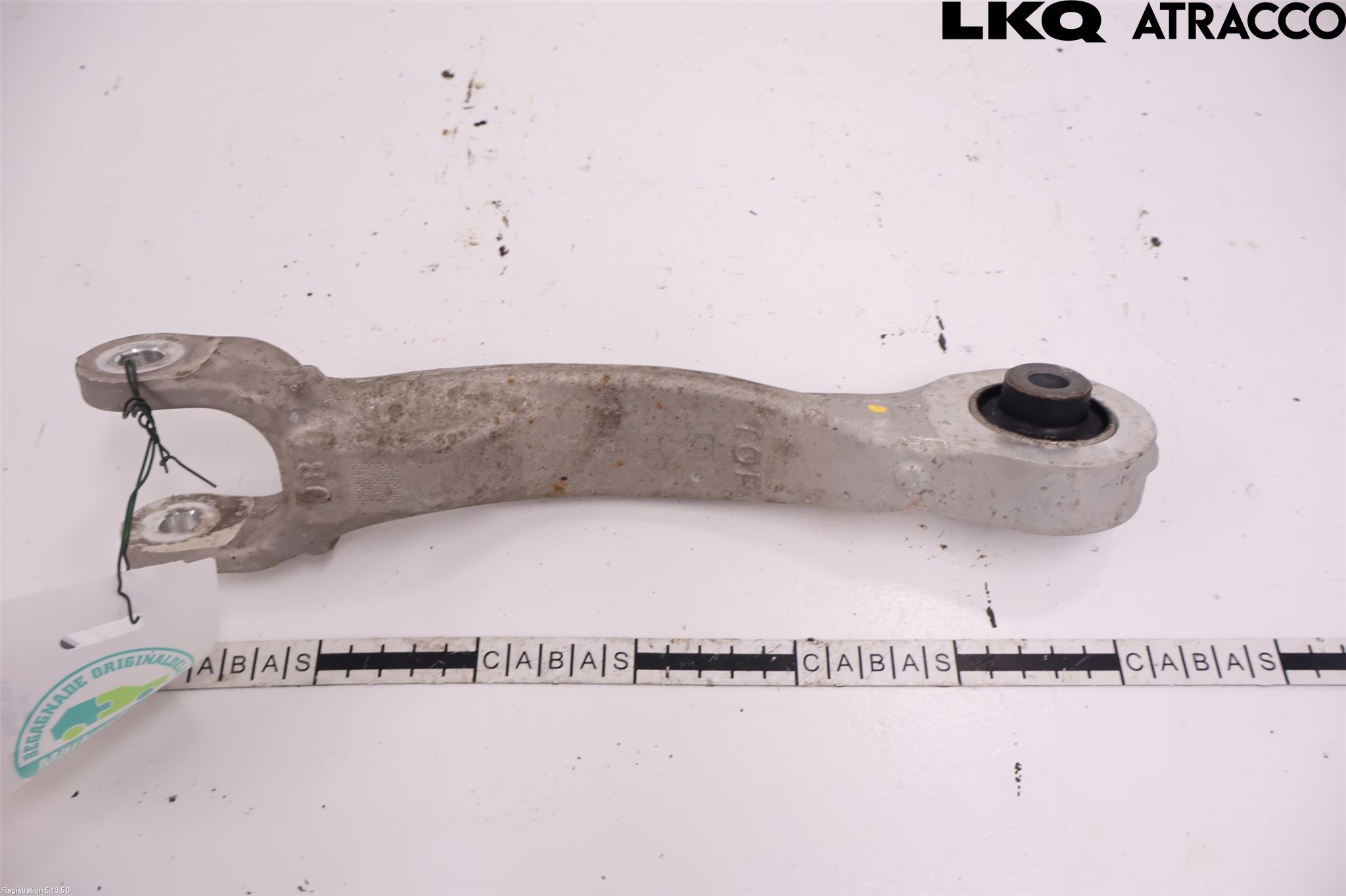 Tesla MODEL Y 21- Bärarm Bak Övre Höger