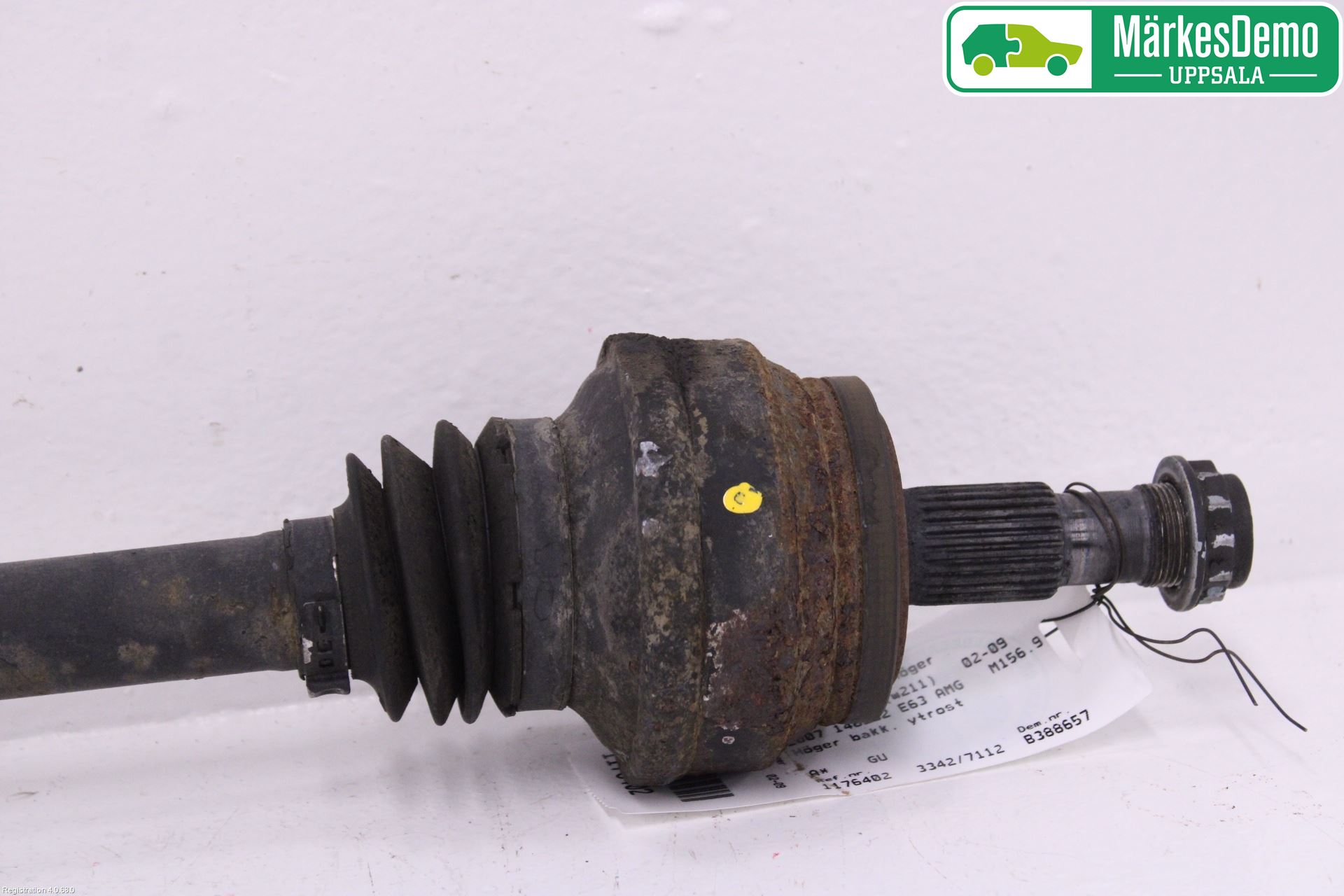 Mercedes-Benz MB E-KLASS (W211) 02-09 Drivaxel Bak Höger