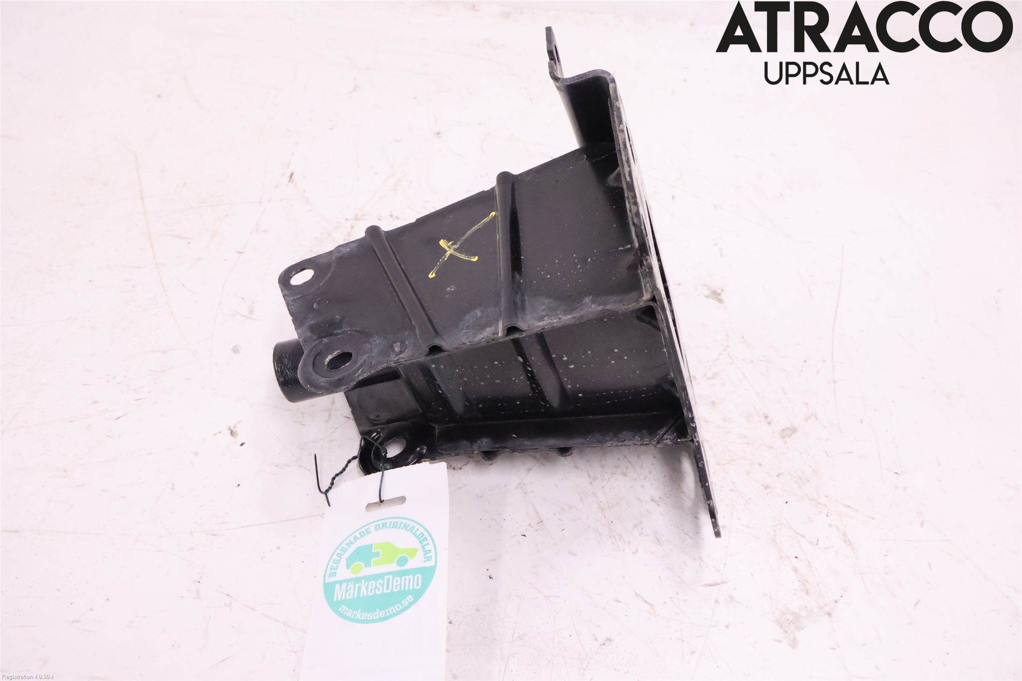 Audi A3/S3 05-13 Stötfångarbärjärn Fram