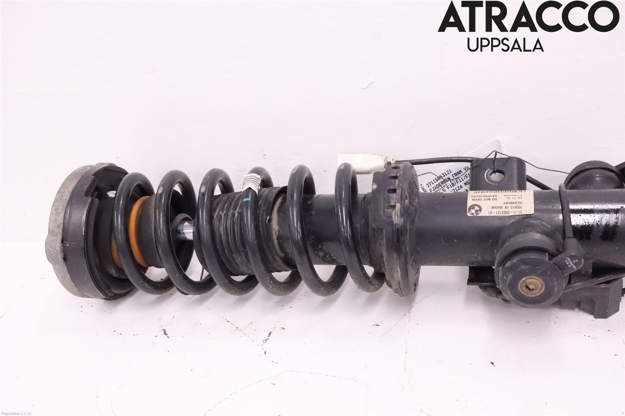 BMW 5 F10/F11/F18 09-17 Fjäderben Fram Vänster