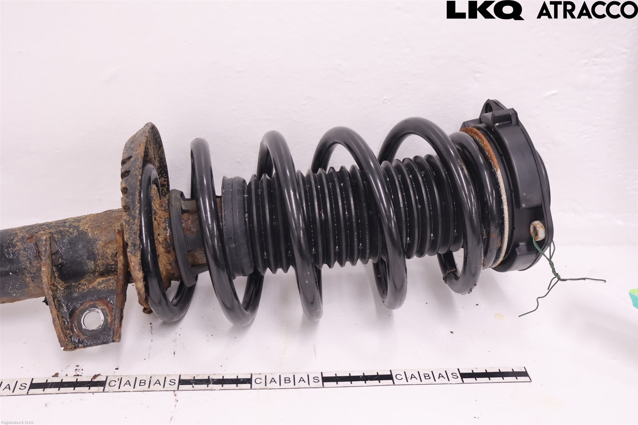 Volkswagen VW PASSAT 11-14 Fjäderben Fram Höger