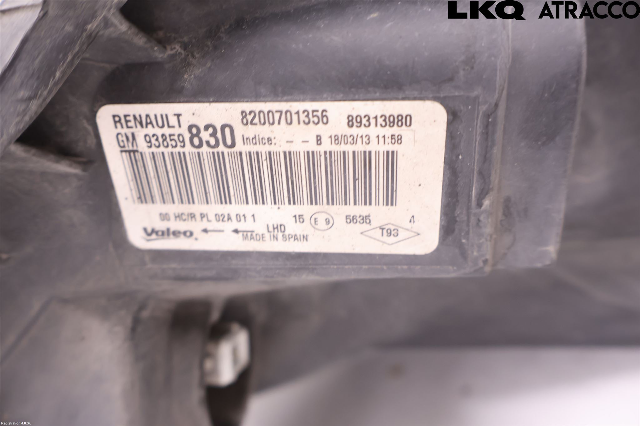 Renault TRAFIC   02-14 Strålkastare Höger