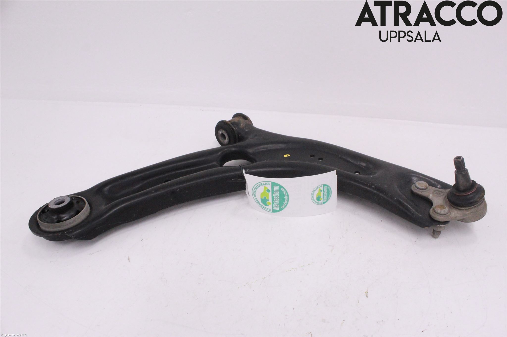 Volkswagen VW PASSAT 15-19 Bärarm Fram Undre Hö
