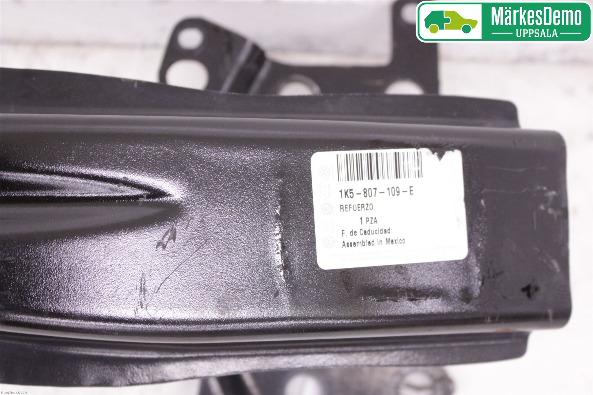 Volkswagen VW GOLF V 04-09 Stötfångarbalk Fram