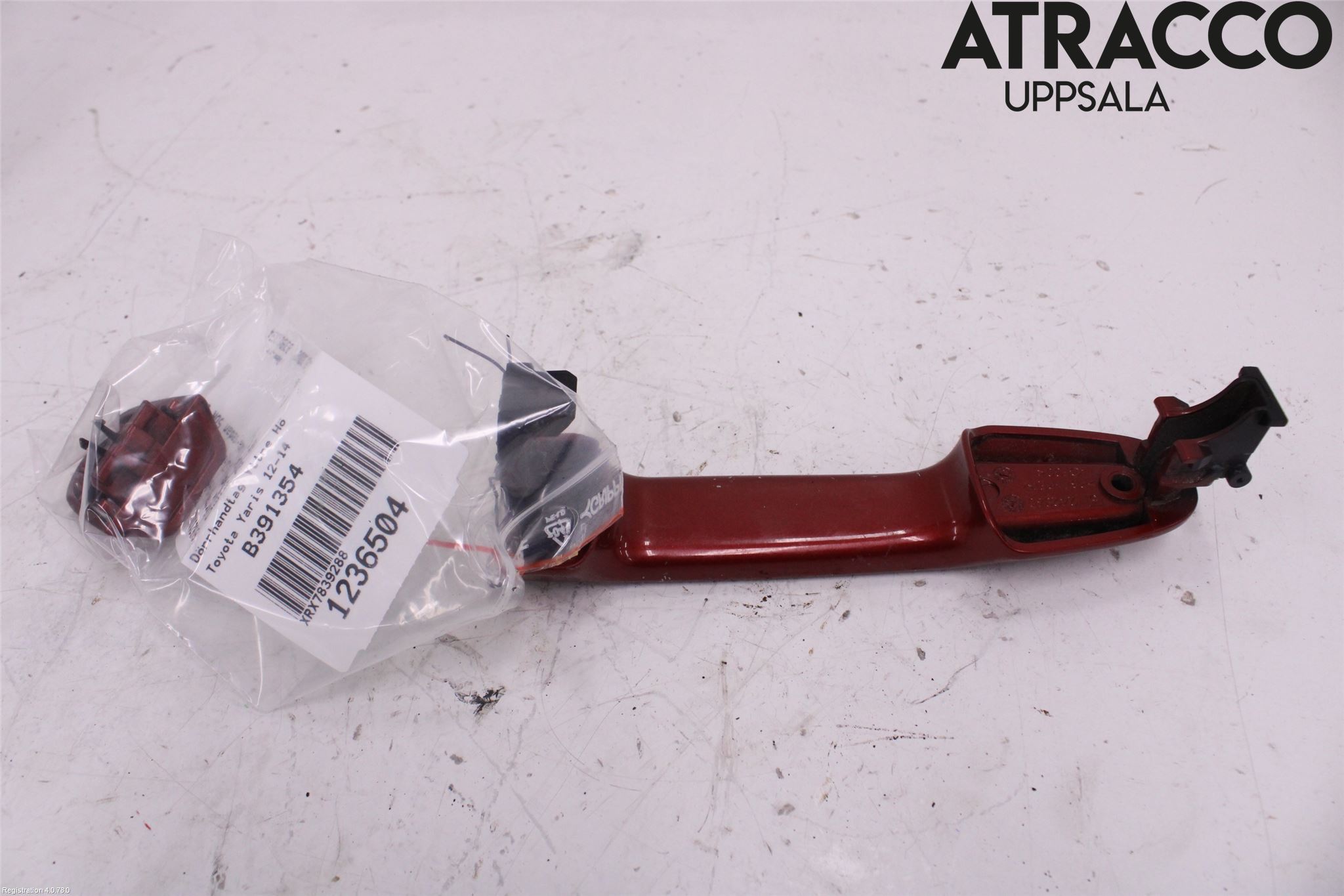 Toyota YARIS XP130 12-14 Dörrhandtag Yttre Hö