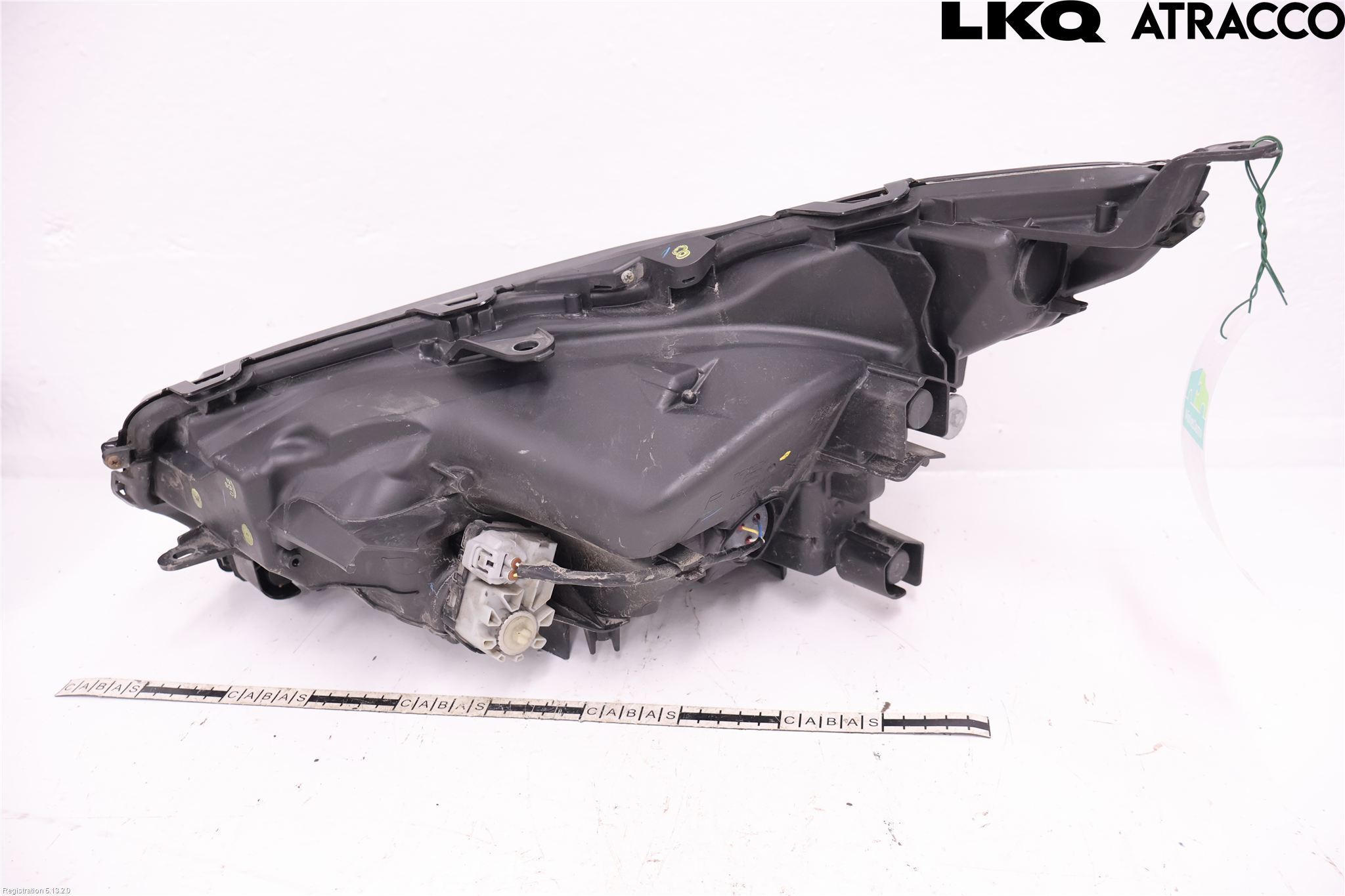 Lexus NX 300h 15-21 Strålkastare Höger
