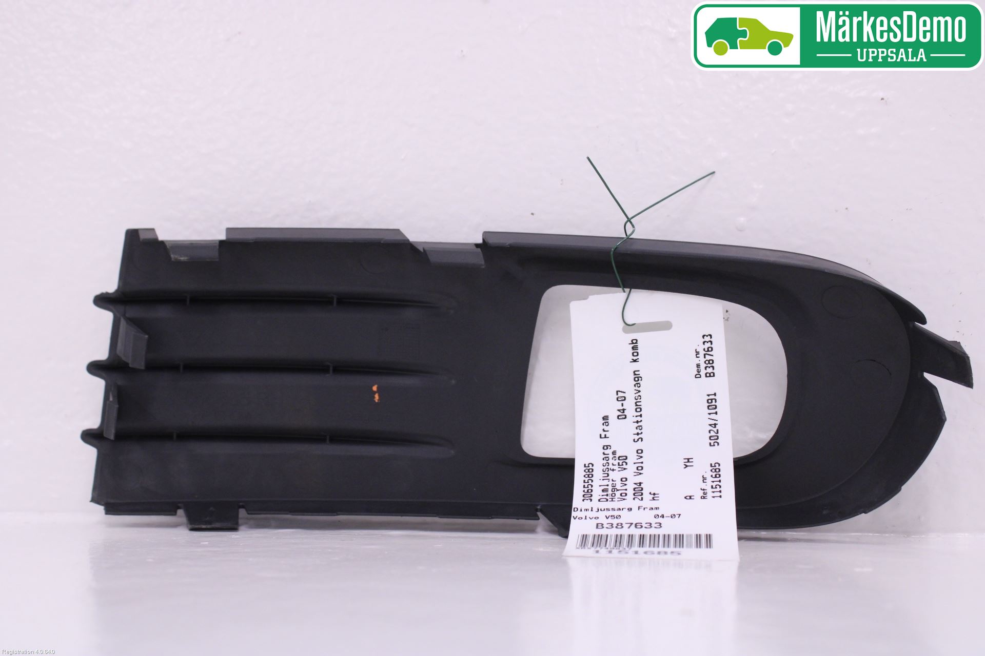 Volvo V50 04-07 Dimljussarg Fram