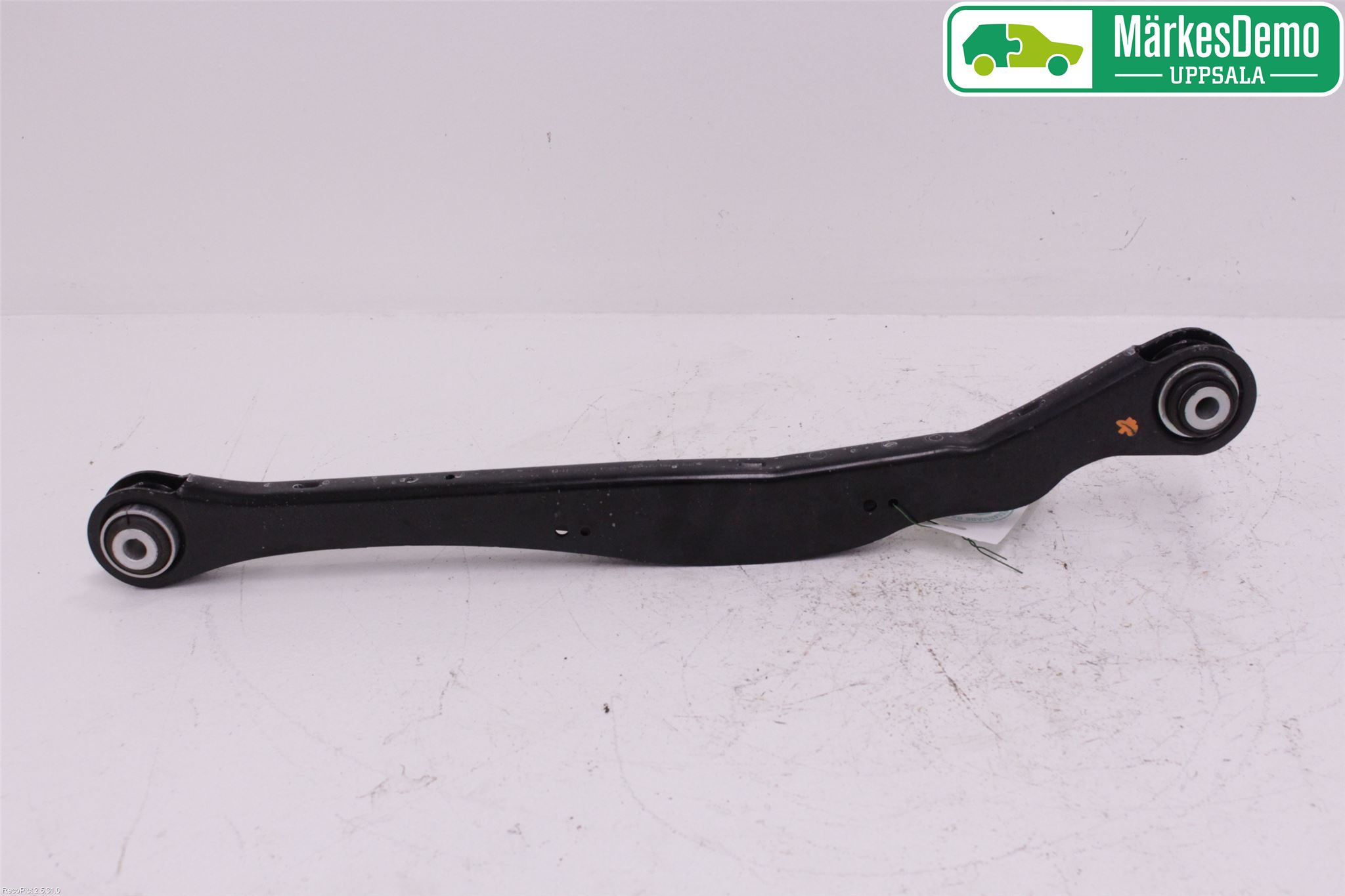 Mini COUNTRYMAN F60 17-23 Bärarm Bak Övre Höger