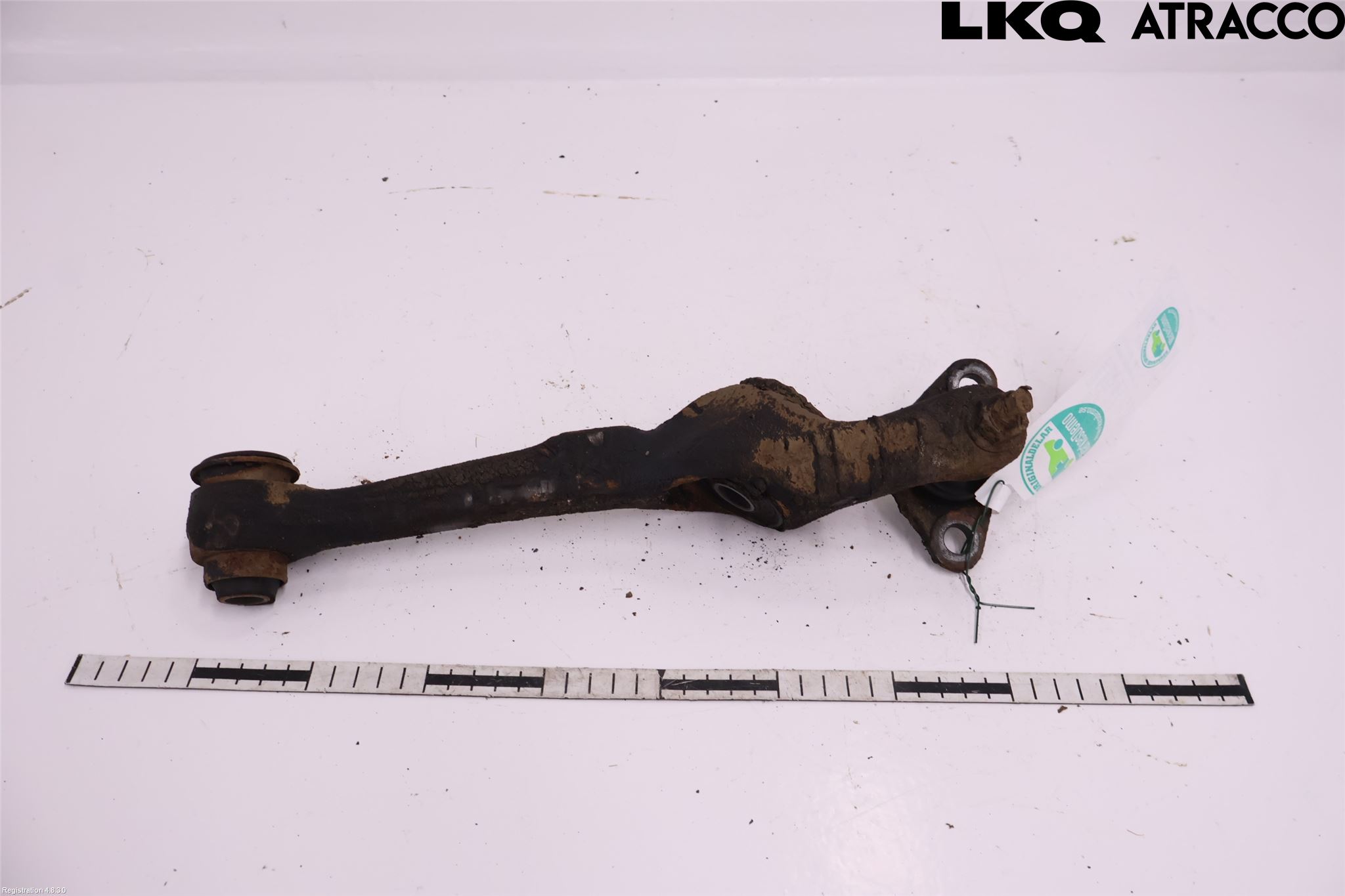 Volvo 740 88-92 Bärarm Fram Undre Vä