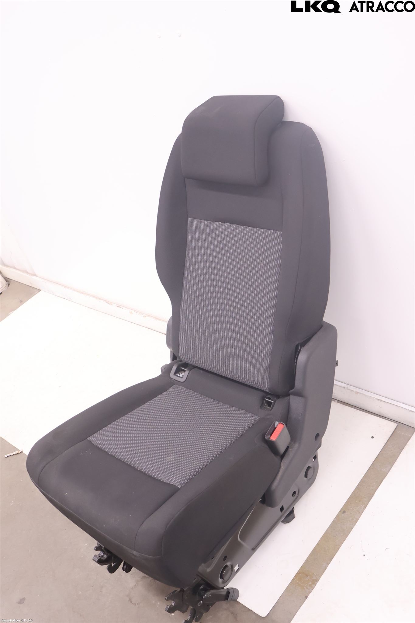 Toyota PROACE II 16- Inredning Stol Bak