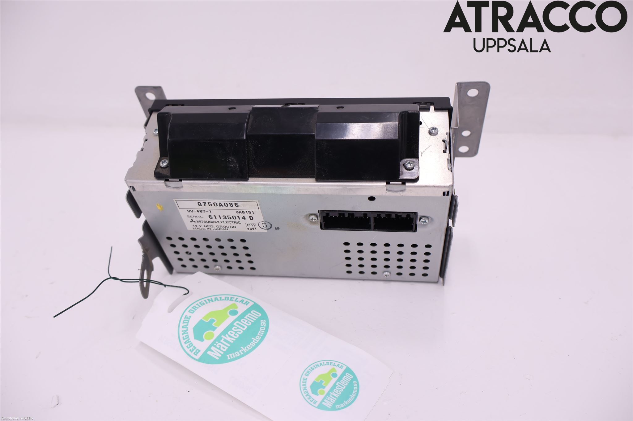 Mitsubishi L200 06-15 Bildskärm