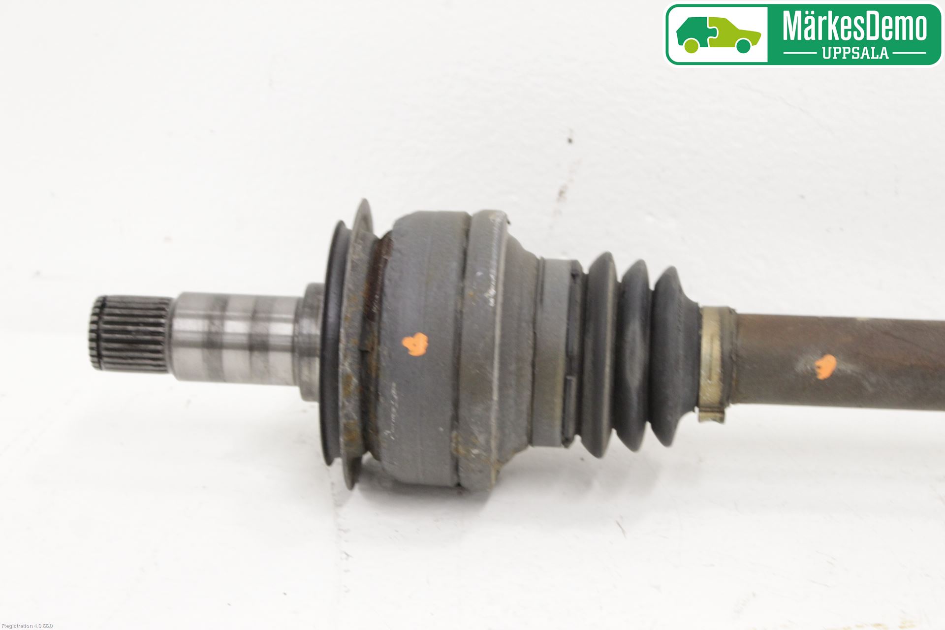 Mercedes-Benz MB ML/GLE-KLASS (W166) 12-18 Drivaxel Bak Vänster